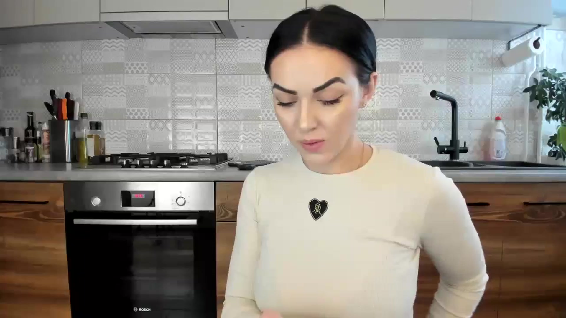 Gallery image thumbnail from MissNelly_'s myfreecams stream on, 02/23/2024, 12:57 image 4 of 20