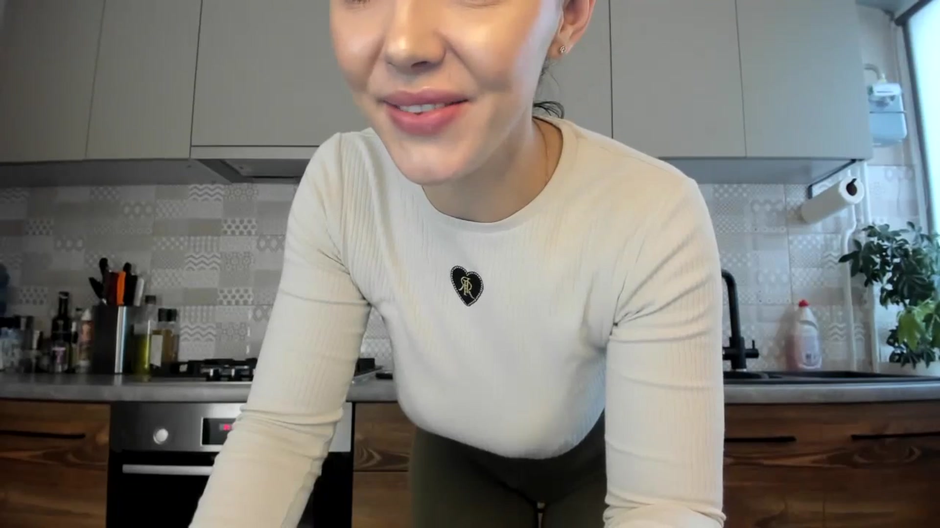 Gallery image thumbnail from MissNelly_'s myfreecams stream on, 02/23/2024, 12:57 image 13 of 20