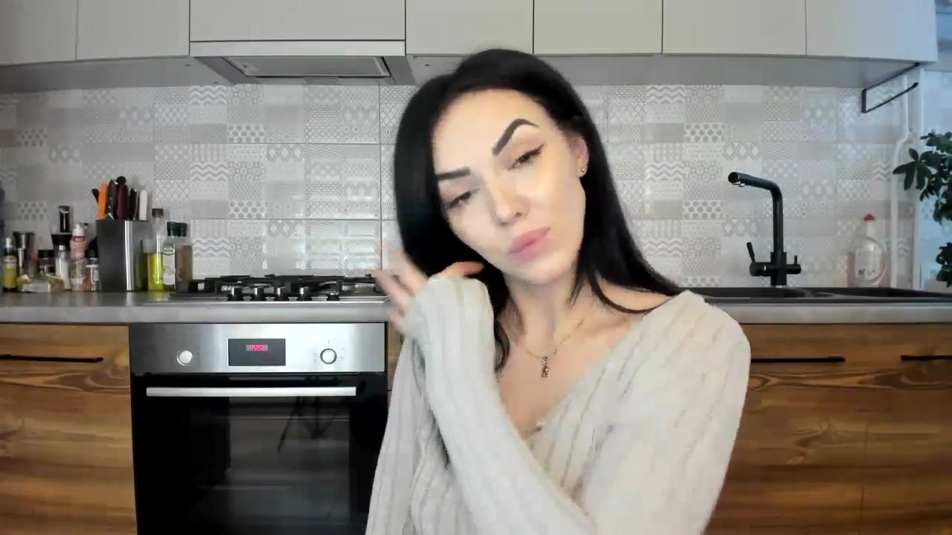 Gallery image thumbnail from MissNelly_'s myfreecams stream on, 02/25/2024, 14:10 image 19 of 20