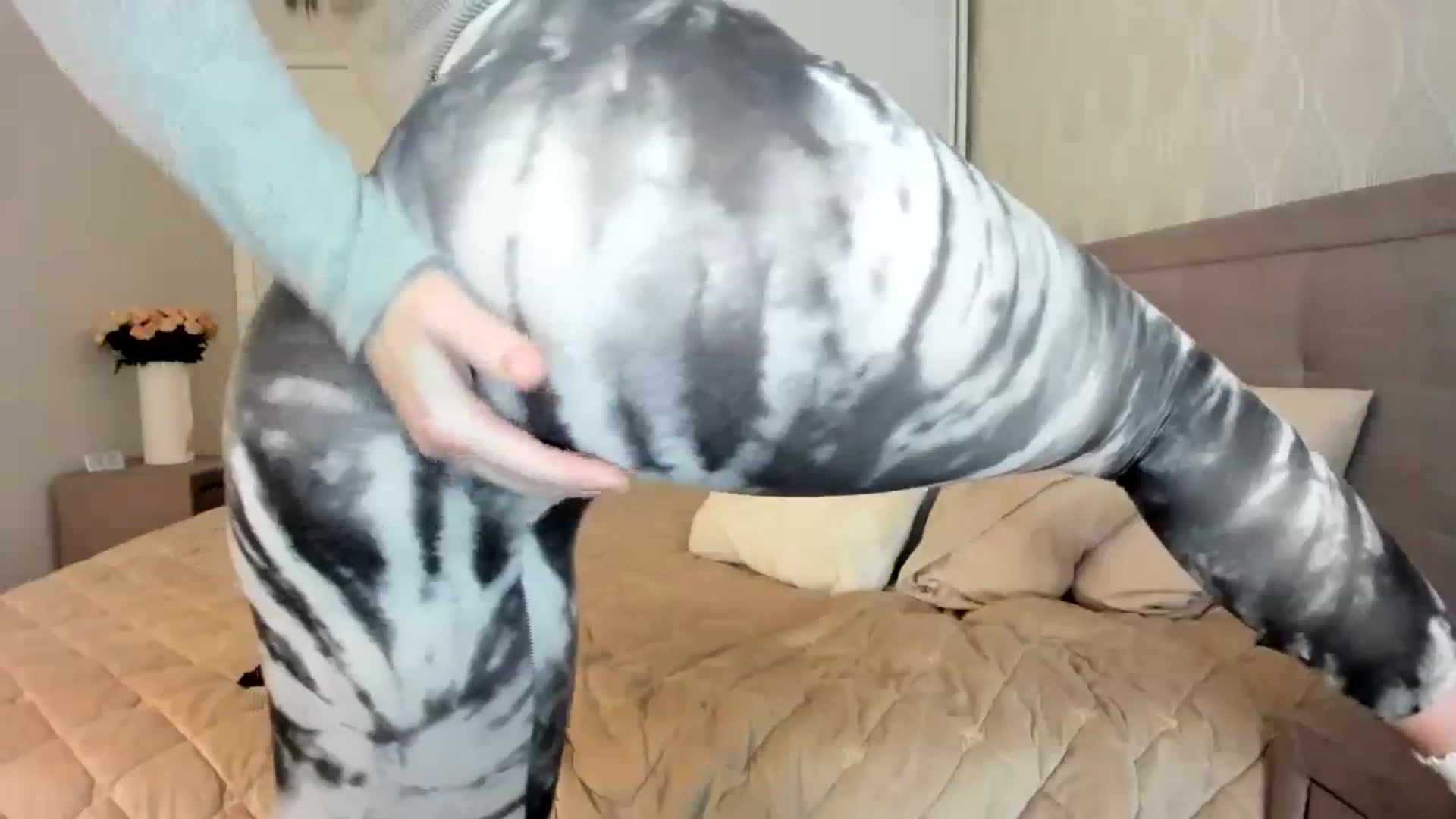 Gallery image thumbnail from MissNelly_'s myfreecams stream on, 03/10/2024, 14:54 image 3 of 20