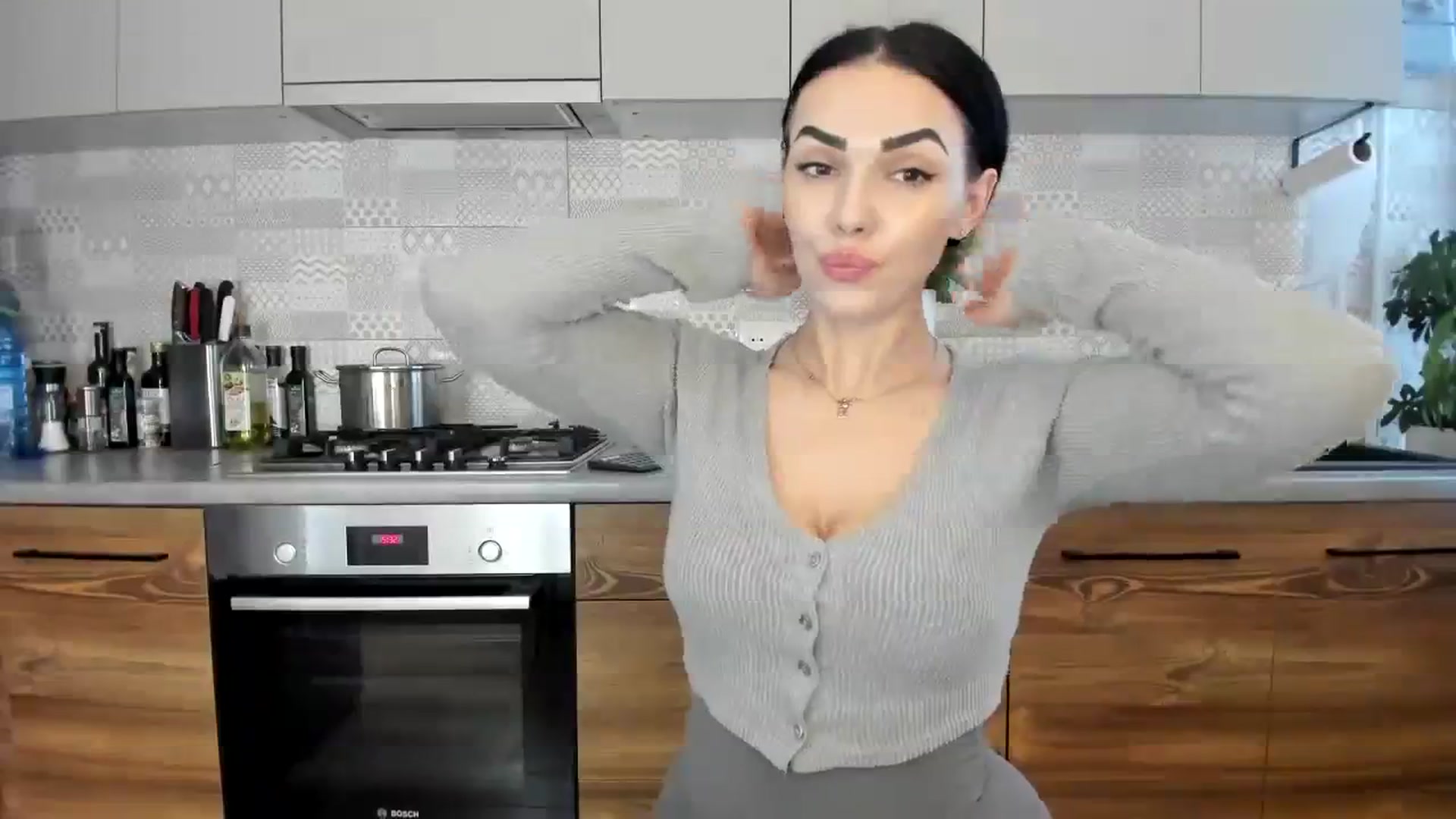Gallery image thumbnail from MissNelly_'s myfreecams stream on, 03/11/2024, 14:06 image 12 of 20