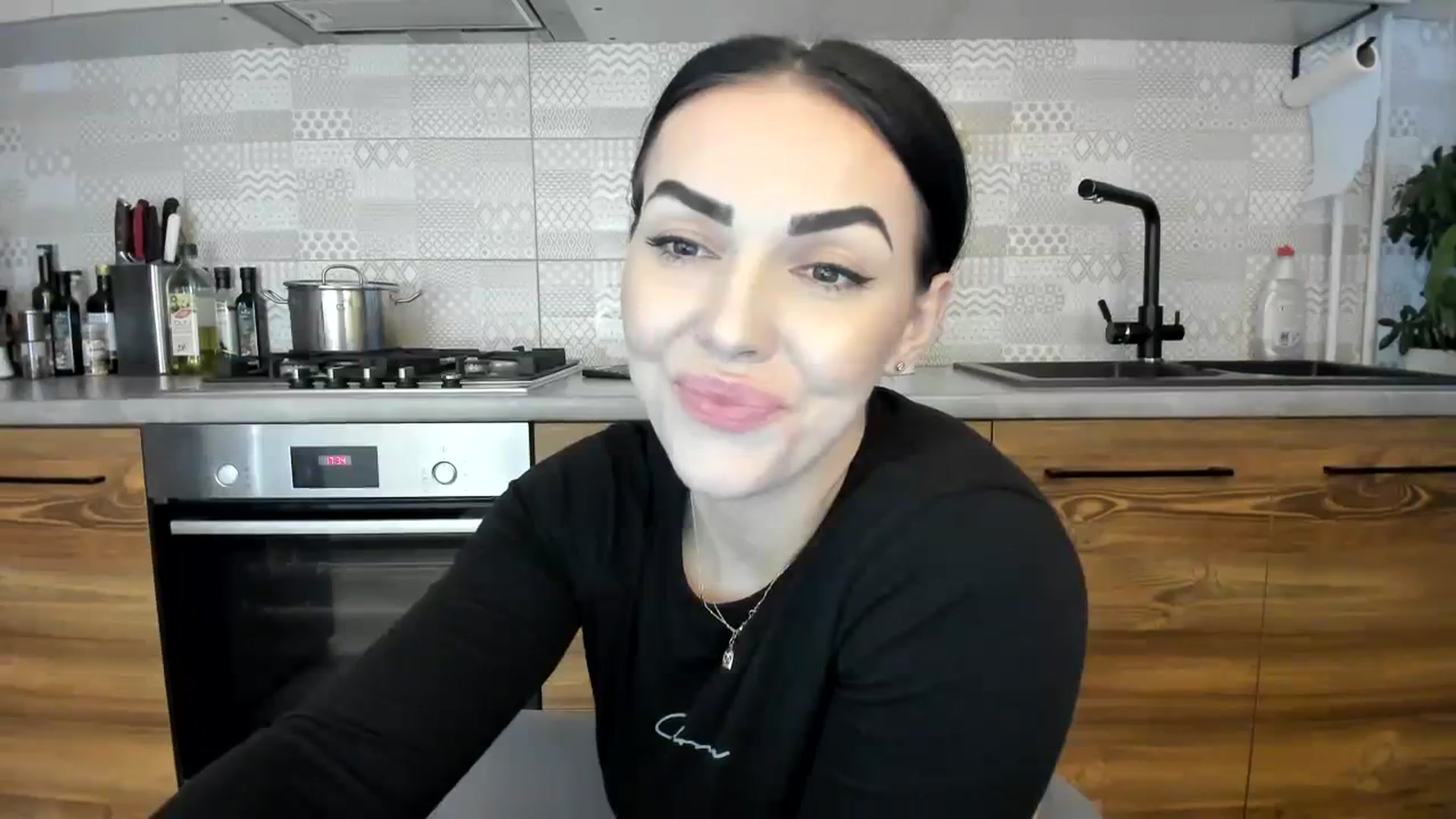 Gallery image thumbnail from MissNelly_'s myfreecams stream on, 03/11/2024, 16:24 image 6 of 20