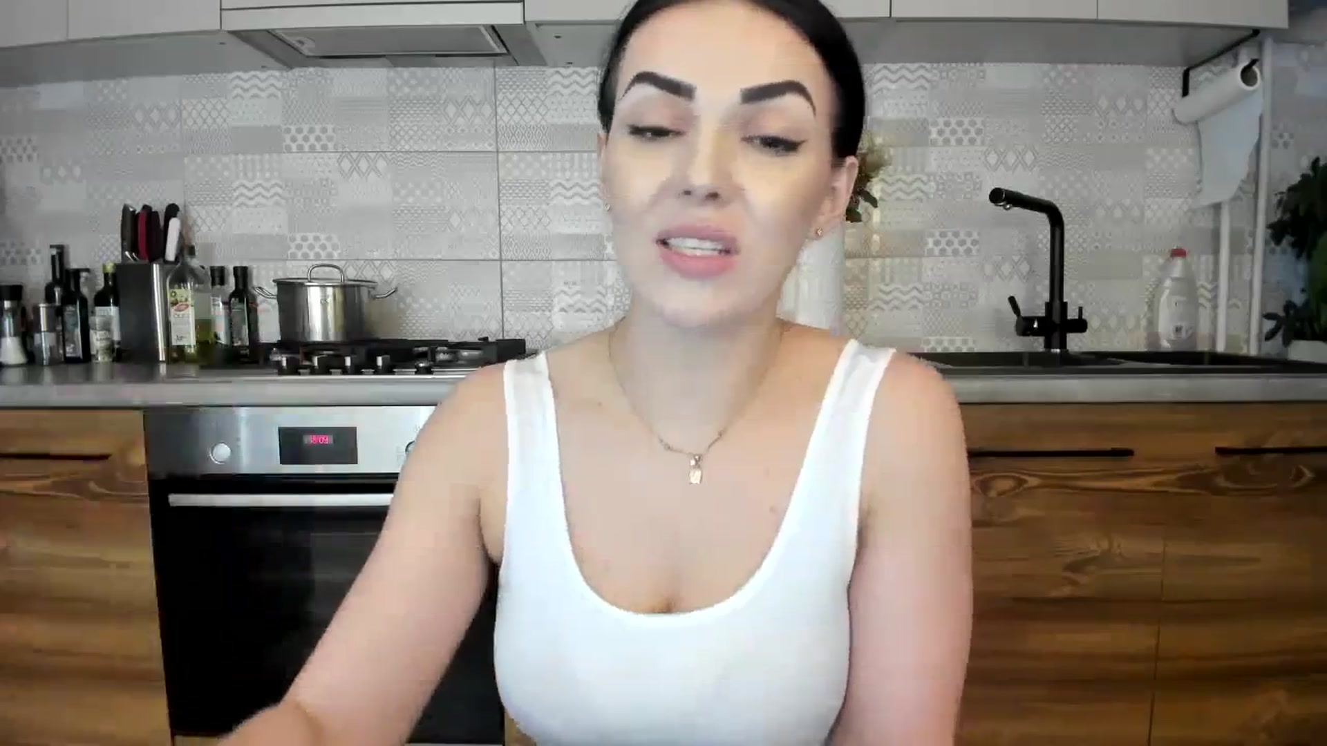 Gallery image thumbnail from MissNelly_'s myfreecams stream on, 03/11/2024, 16:24 image 16 of 20