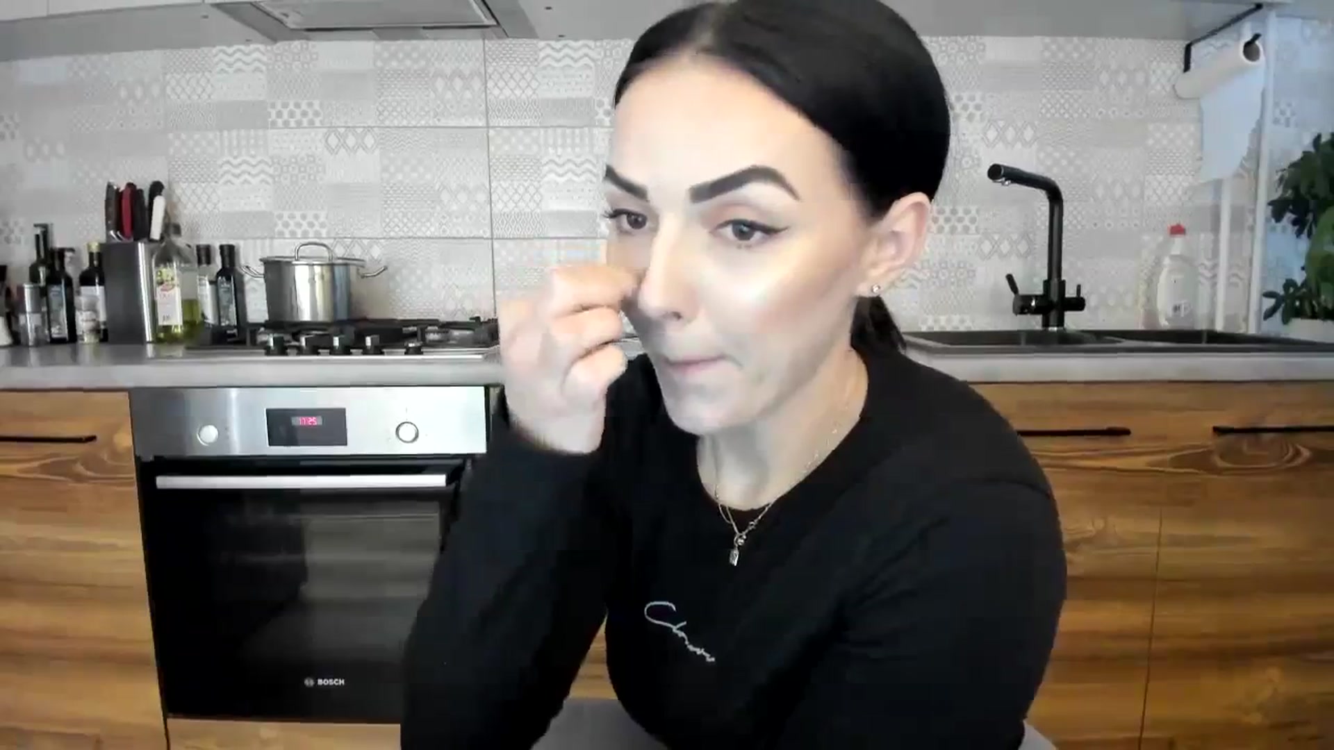 Gallery image thumbnail from MissNelly_'s myfreecams stream on, 03/11/2024, 16:24 image 3 of 20