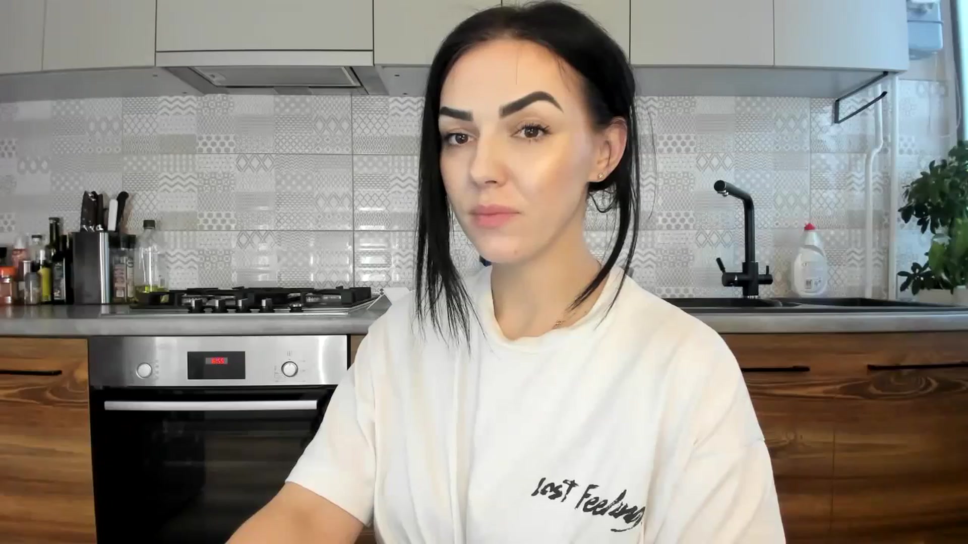 Gallery image thumbnail from MissNelly_'s myfreecams stream on, 03/17/2024, 15:02 image 17 of 20