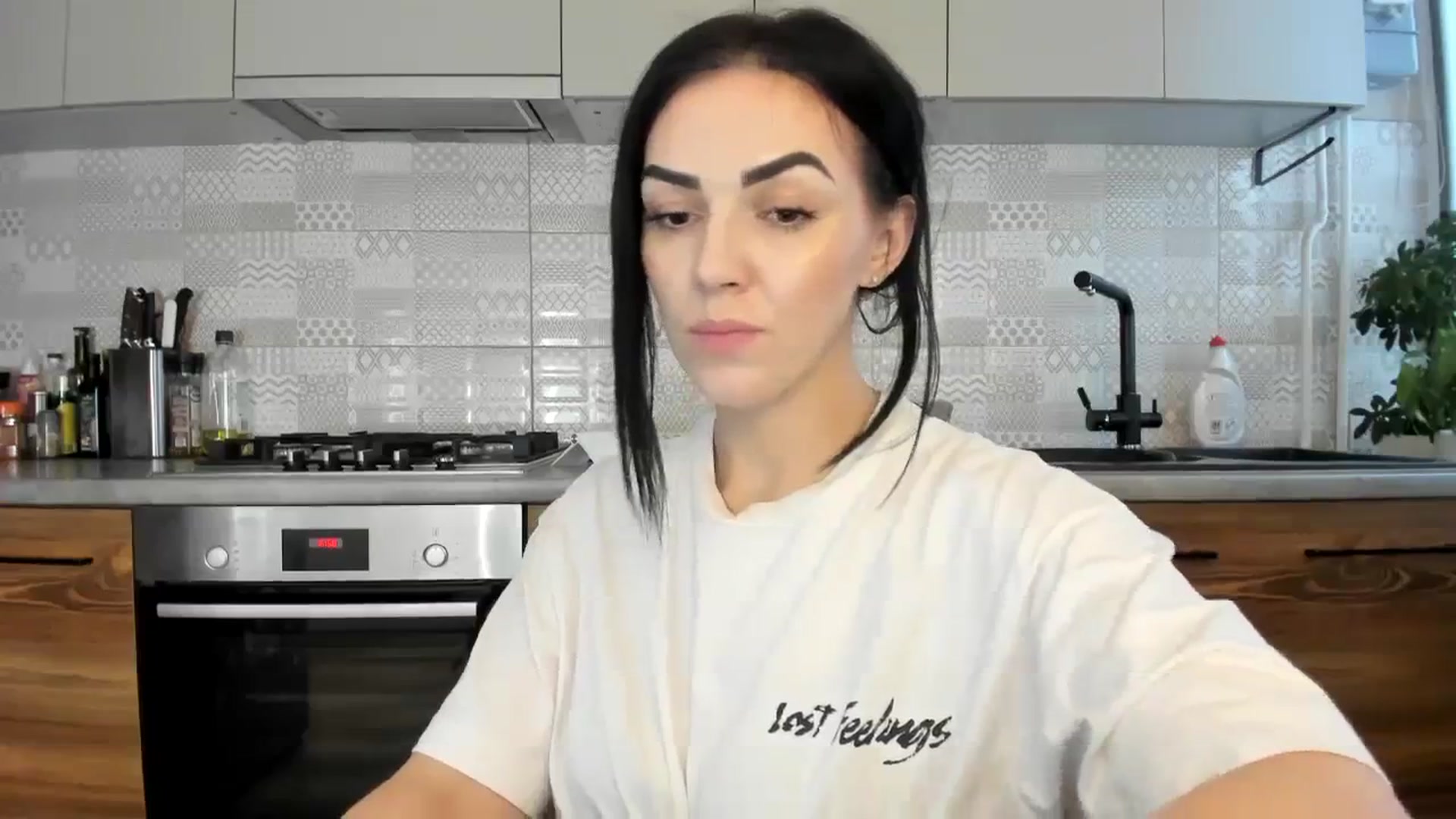 Gallery image thumbnail from MissNelly_'s myfreecams stream on, 03/17/2024, 15:02 image 20 of 20