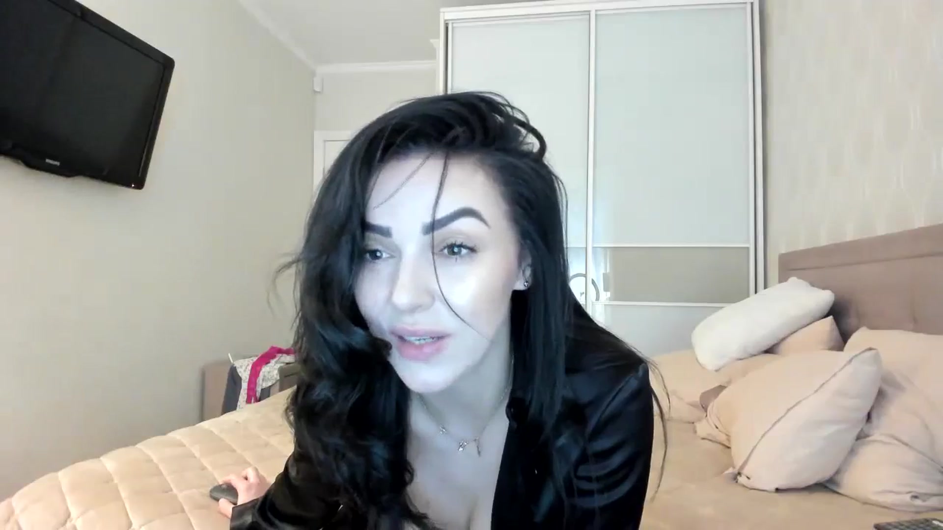 Gallery image thumbnail from MissNelly_'s myfreecams stream on, 03/19/2024, 16:50 image 6 of 20