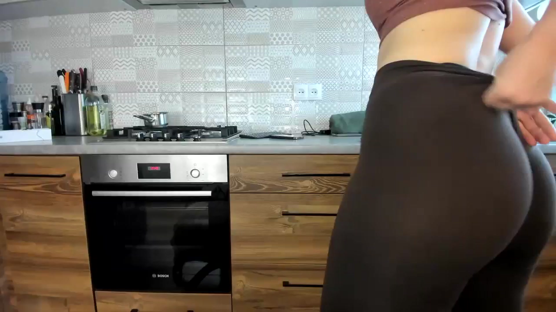 Gallery image thumbnail from MissNelly_'s myfreecams stream on, 04/09/2024, 10:37 image 1 of 20