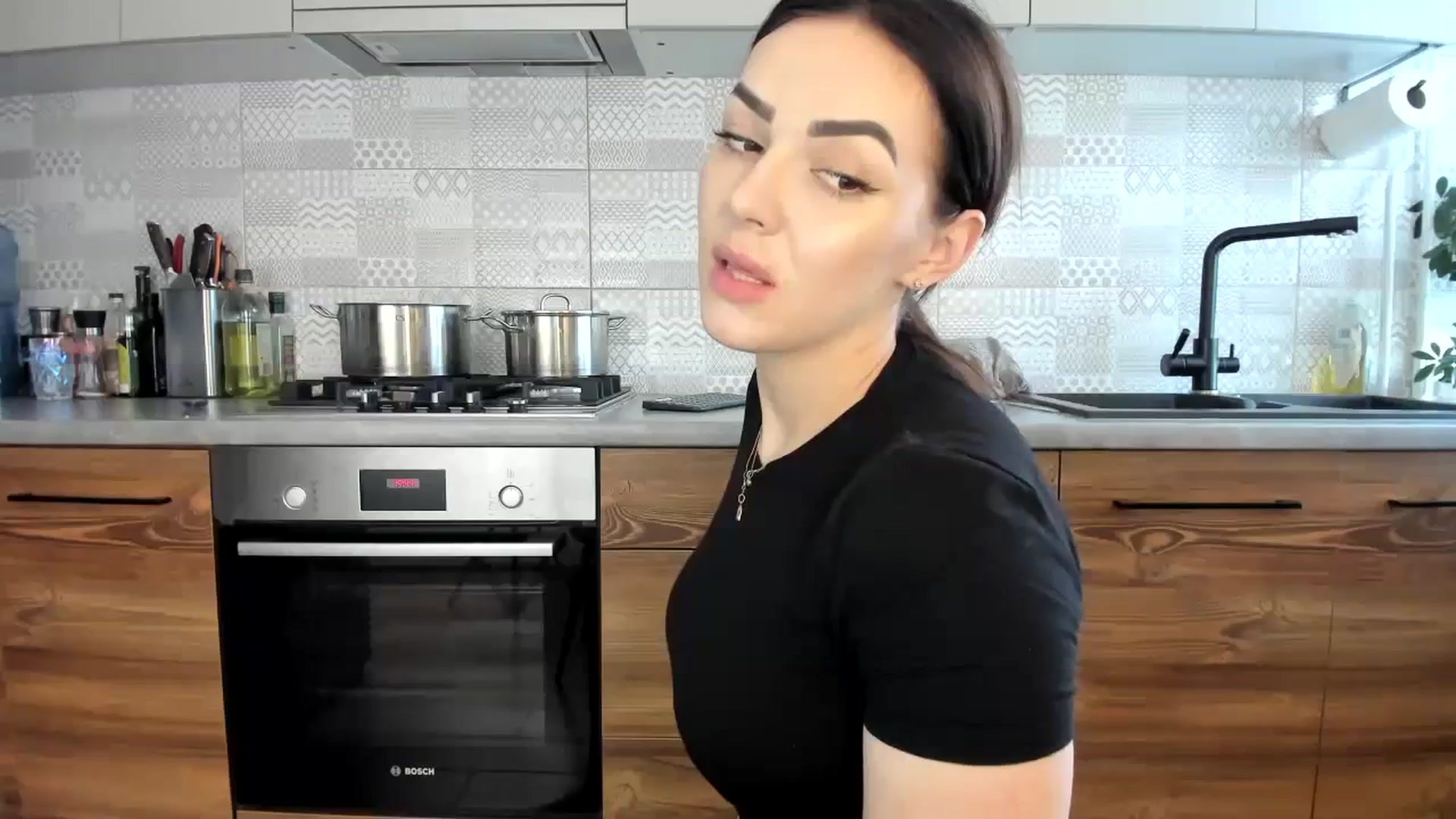 Gallery image thumbnail from MissNelly_'s myfreecams stream on, 04/10/2024, 14:26 image 2 of 20