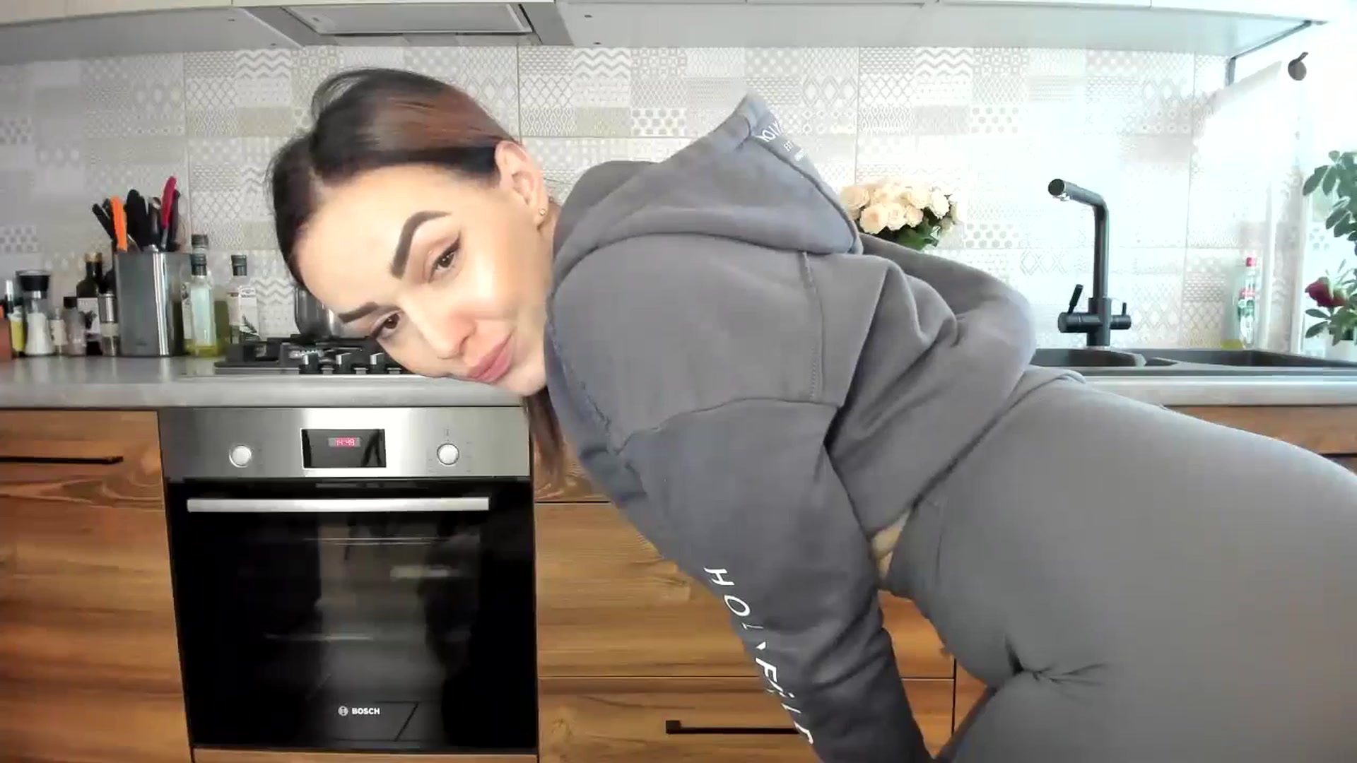 Gallery image thumbnail from MissNelly_'s myfreecams stream on, 04/26/2024, 11:53 image 19 of 20