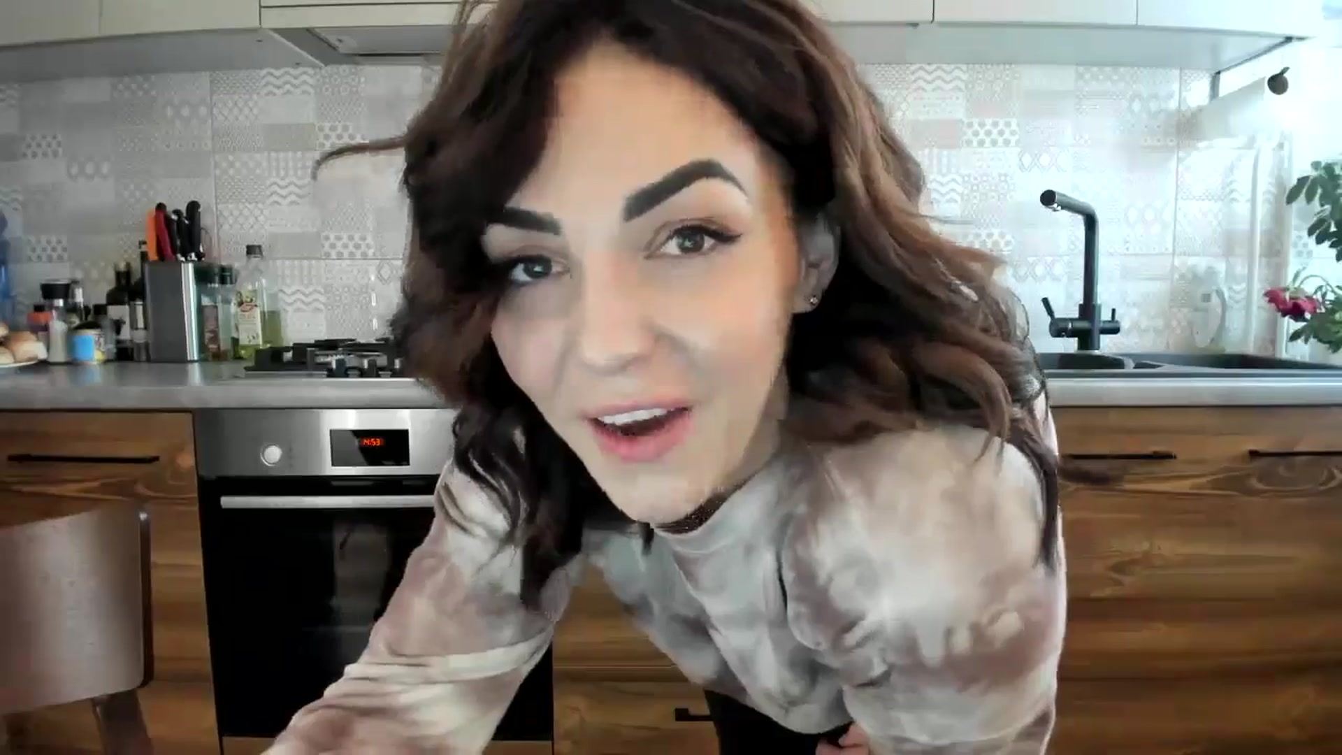Gallery image thumbnail from MissNelly_'s myfreecams stream on, 04/27/2024, 12:15 image 7 of 20