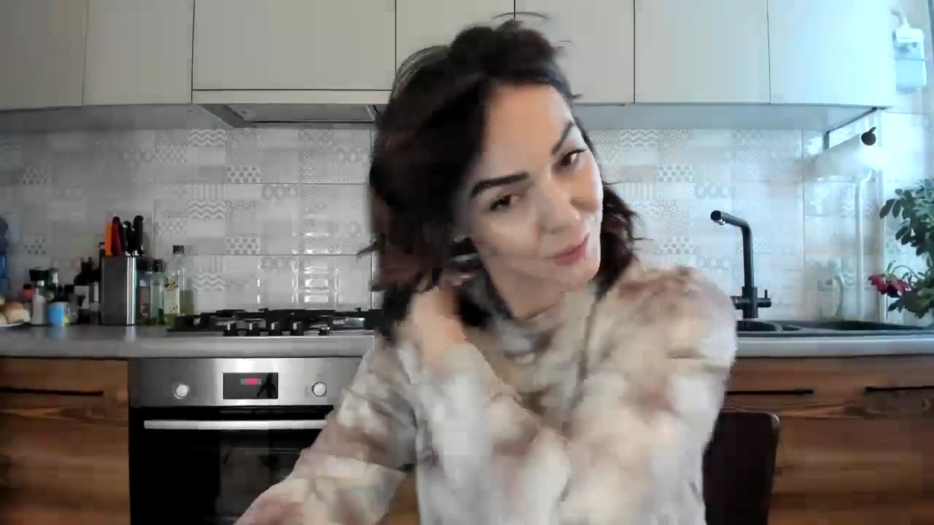Gallery image thumbnail from MissNelly_'s myfreecams stream on, 04/27/2024, 13:01 image 19 of 20