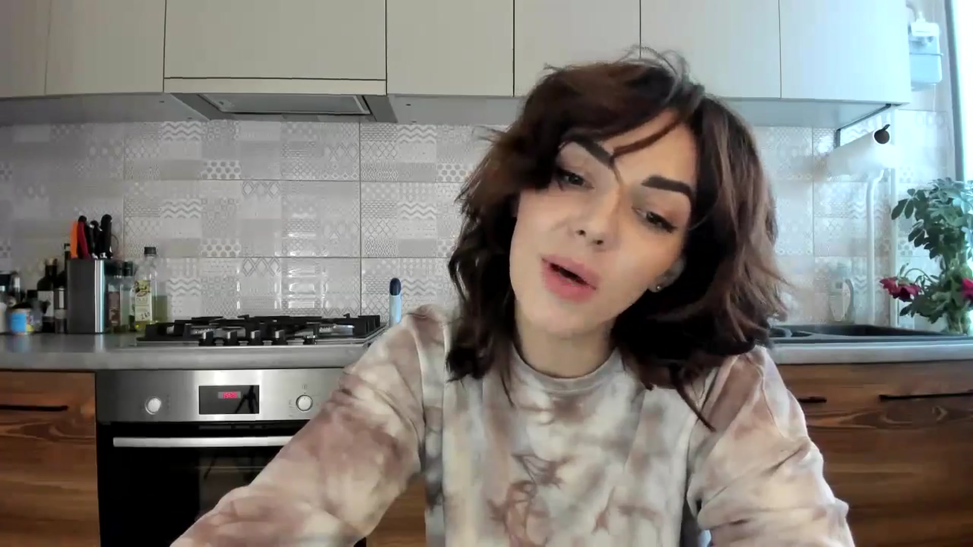 Gallery image thumbnail from MissNelly_'s myfreecams stream on, 04/27/2024, 13:01 image 6 of 20