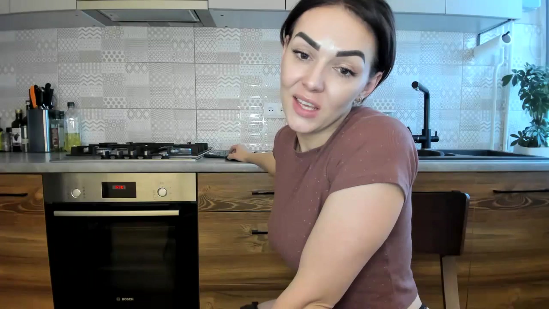 Gallery image thumbnail from MissNelly_'s myfreecams stream on, 04/30/2024, 11:24 image 10 of 20