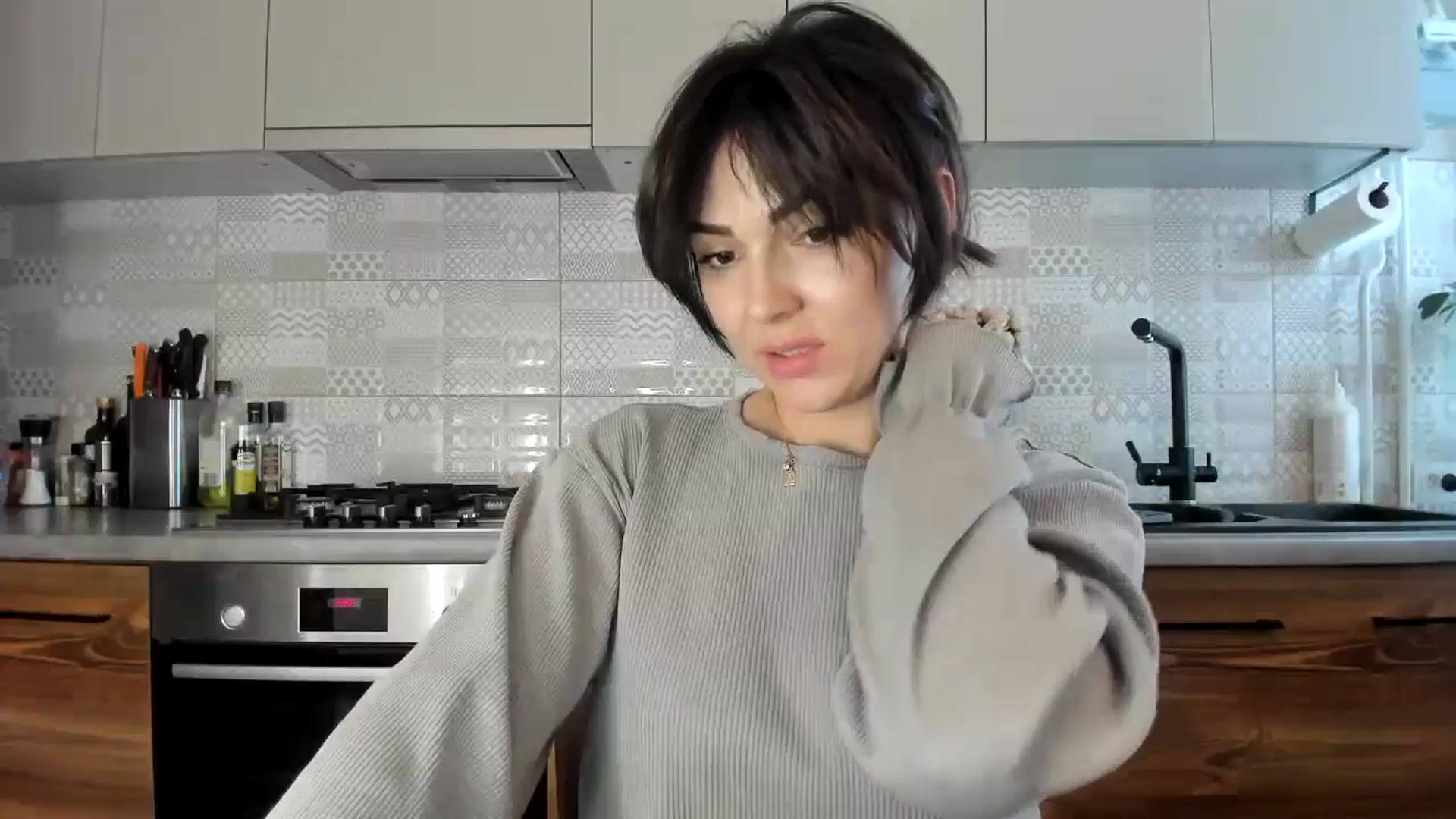 Gallery image thumbnail from MissNelly_'s myfreecams stream on, 05/15/2024, 13:01 image 20 of 20