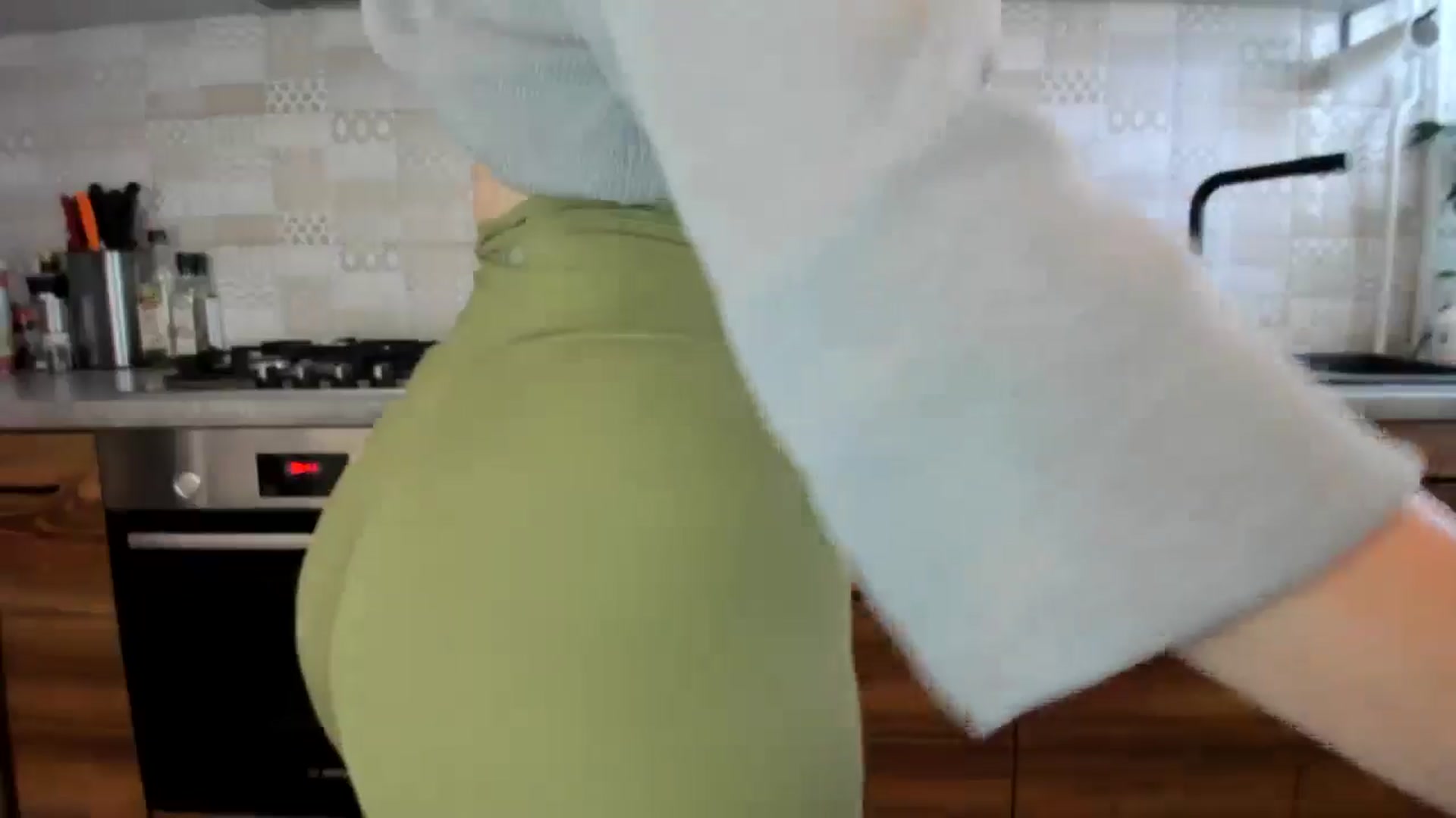 Gallery image thumbnail from MissNelly_'s myfreecams stream on, 06/08/2024, 11:33 image 10 of 20
