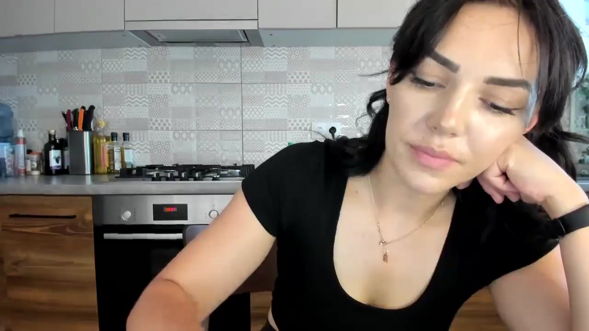 Gallery image thumbnail from MissNelly_'s myfreecams stream on, 07/12/2024, 12:05 image 2 of 20