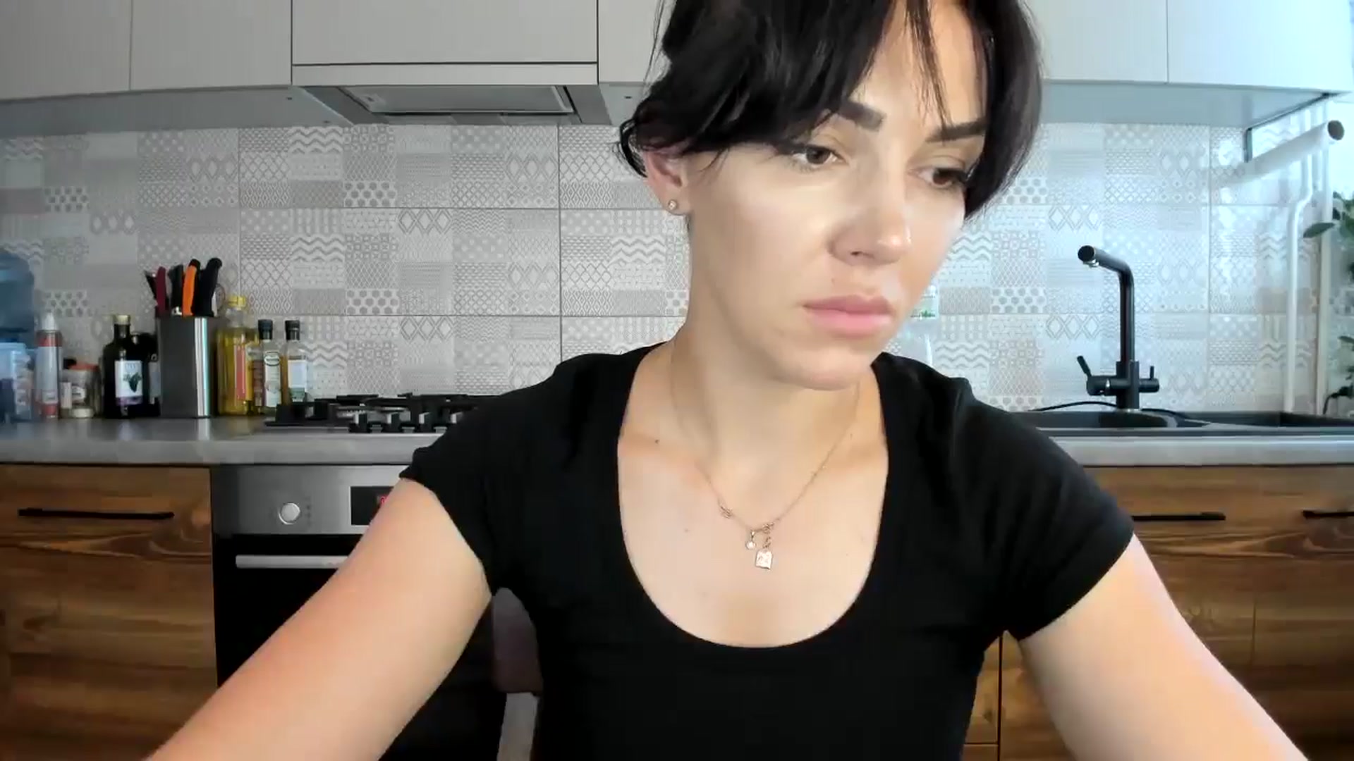 Gallery image thumbnail from MissNelly_'s myfreecams stream on, 07/12/2024, 12:05 image 20 of 20