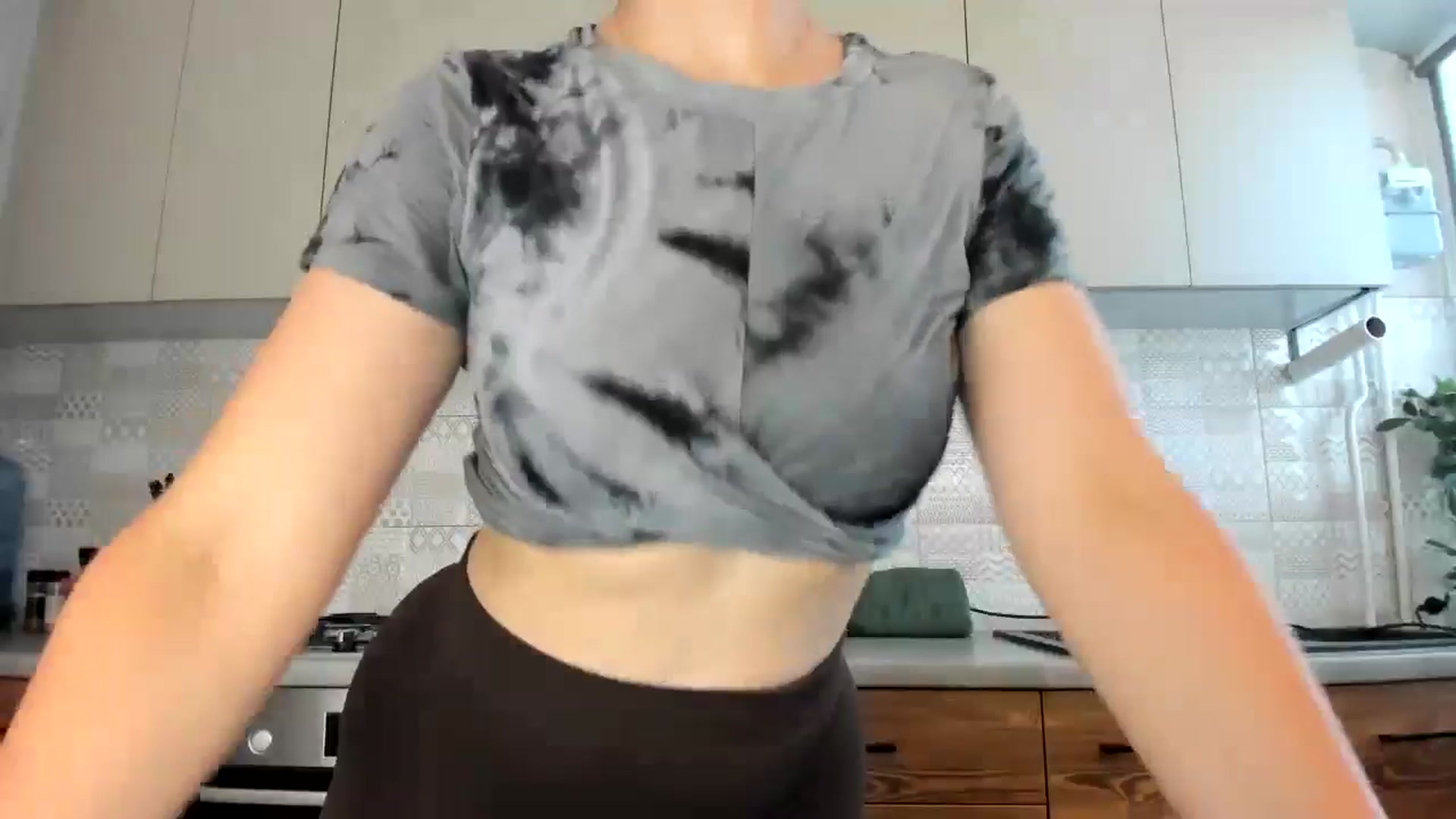 Gallery image thumbnail from MissNelly_'s myfreecams stream on, 07/15/2024, 16:42 image 3 of 20