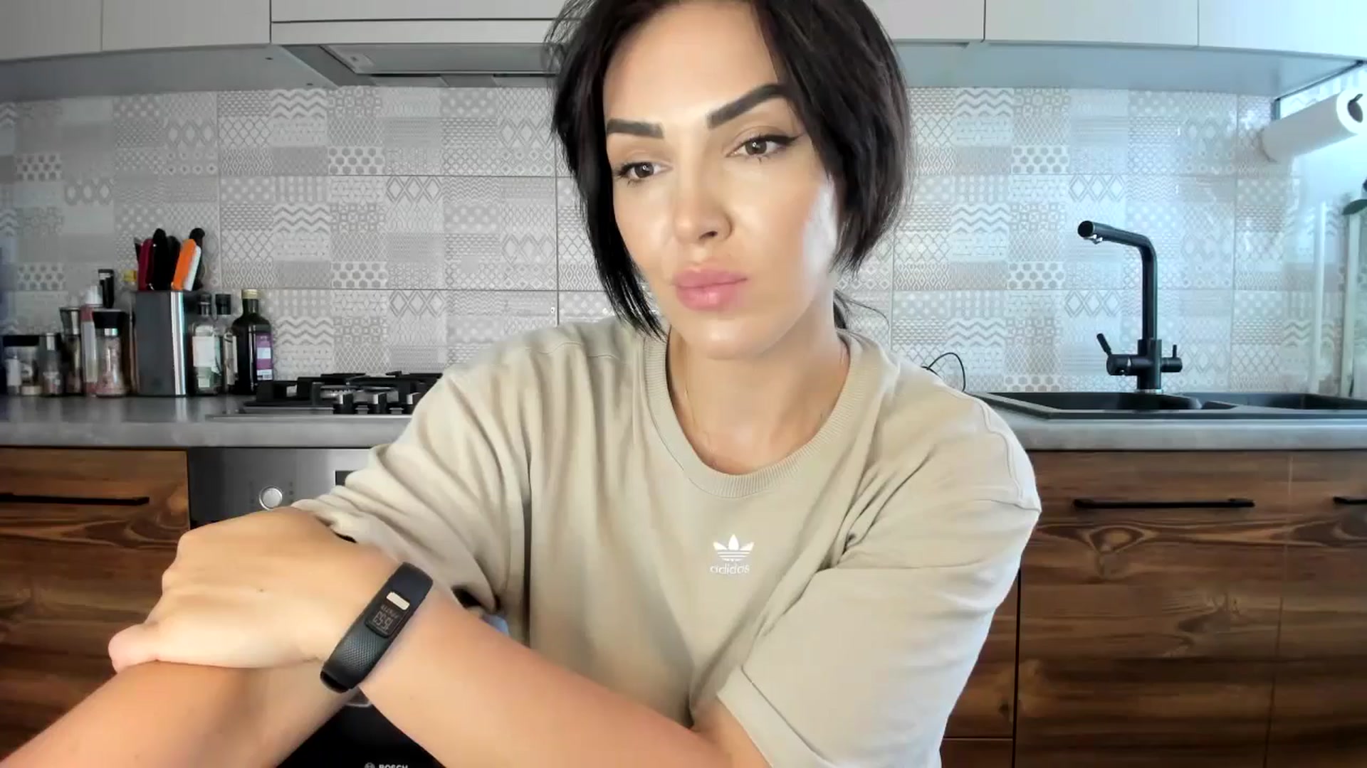 Gallery image thumbnail from MissNelly_'s myfreecams stream on, 07/22/2024, 13:09 image 19 of 20