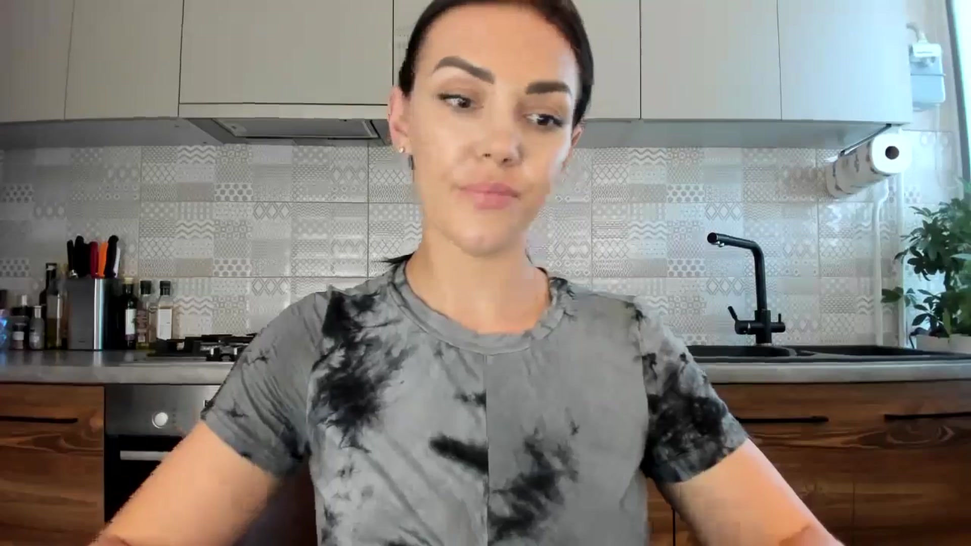 Gallery image thumbnail from MissNelly_'s myfreecams stream on, 08/12/2024, 12:24 image 18 of 20