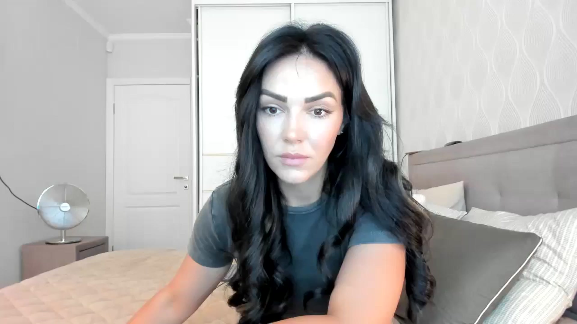 Gallery image thumbnail from MissNelly_'s myfreecams stream on, 08/31/2024, 10:29 image 15 of 20