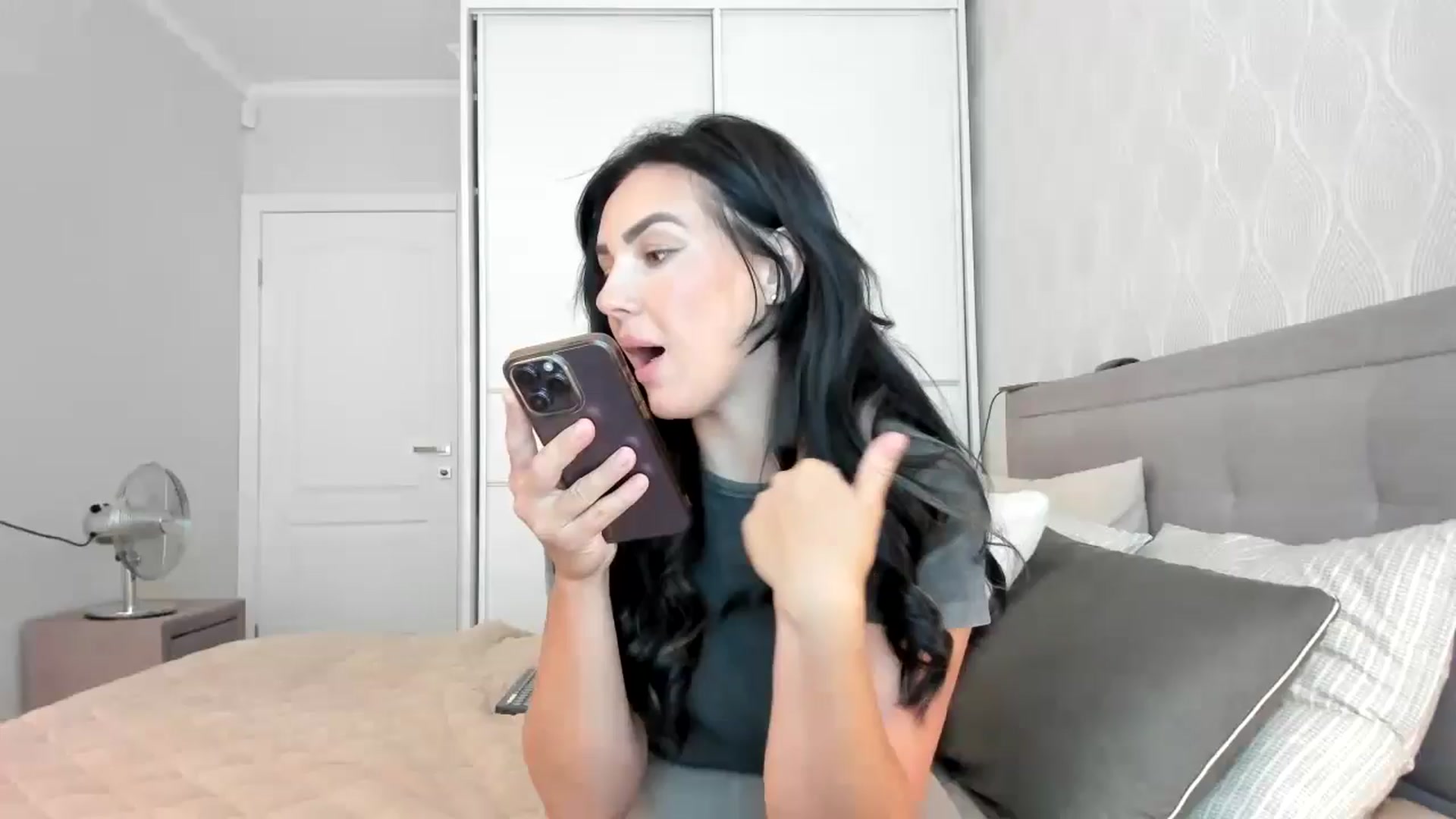 Gallery image thumbnail from MissNelly_'s myfreecams stream on, 08/31/2024, 10:29 image 16 of 20