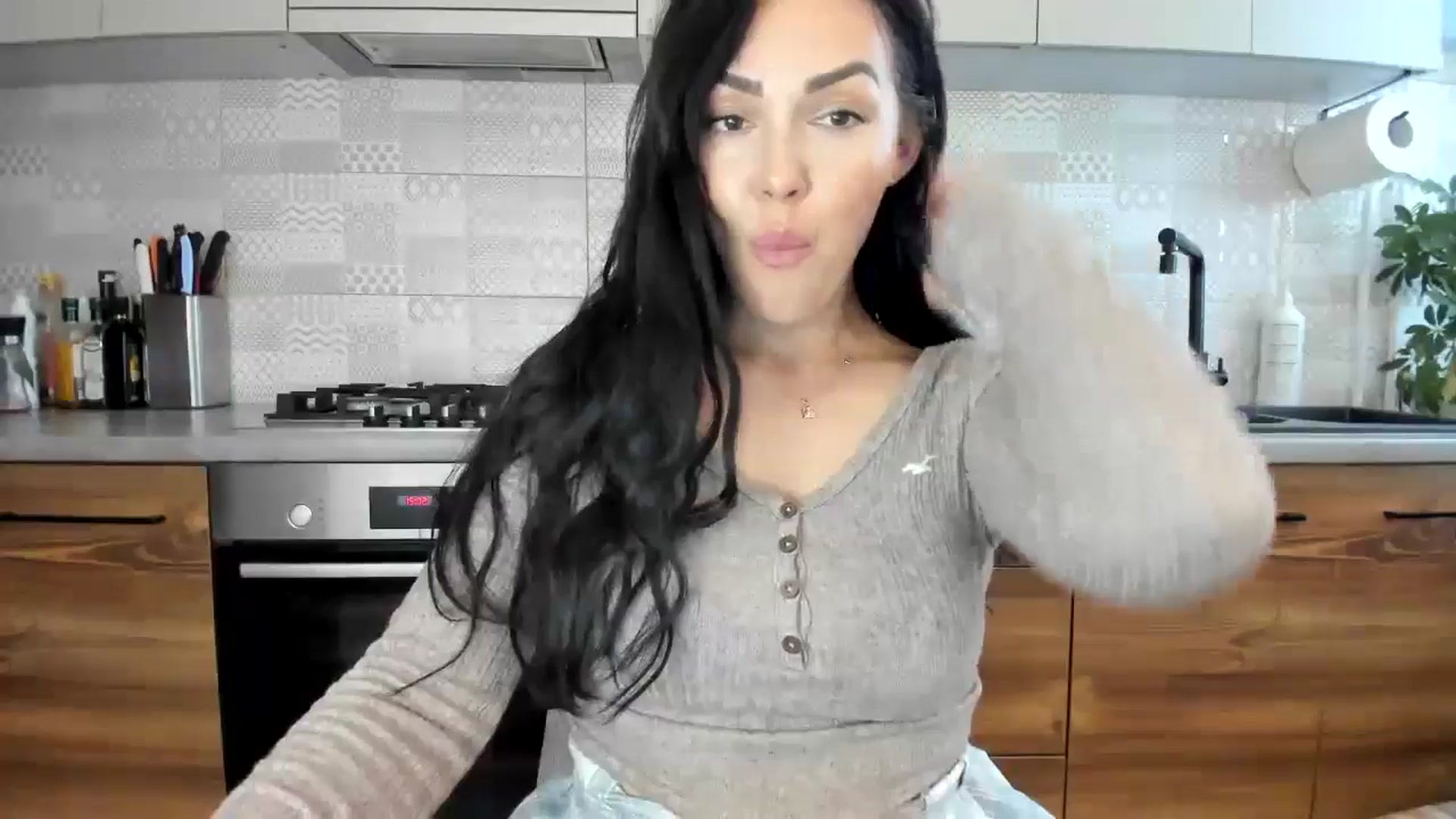Gallery image thumbnail from MissNelly_'s myfreecams stream on, 09/28/2024, 11:40 image 20 of 20