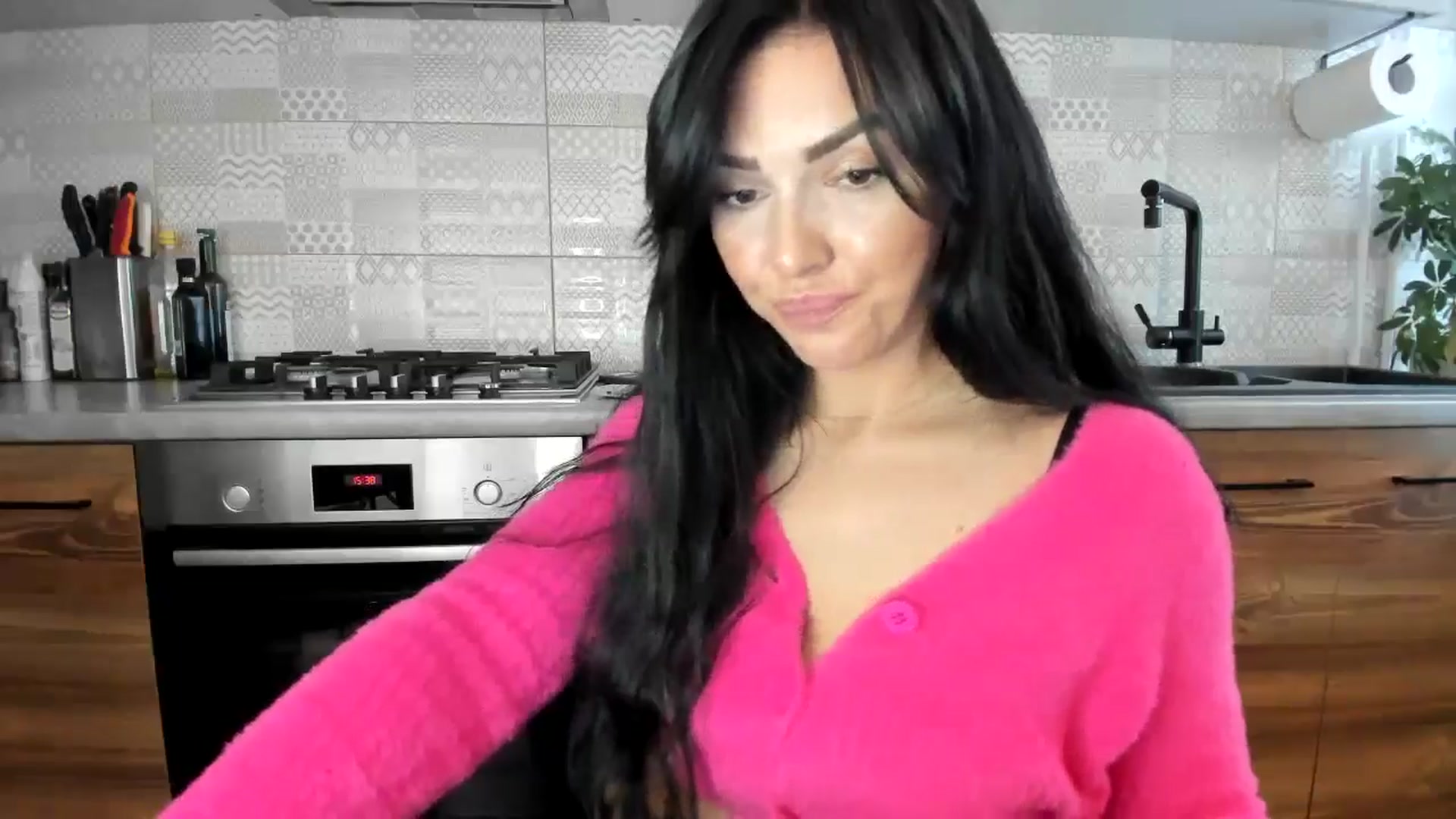 Gallery image thumbnail from MissNelly_'s myfreecams stream on, 09/29/2024, 12:59 image 4 of 20