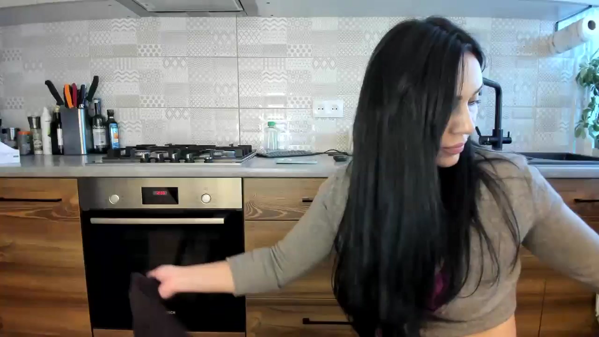 Gallery image thumbnail from MissNelly_'s myfreecams stream on, 10/08/2024, 10:27 image 11 of 20