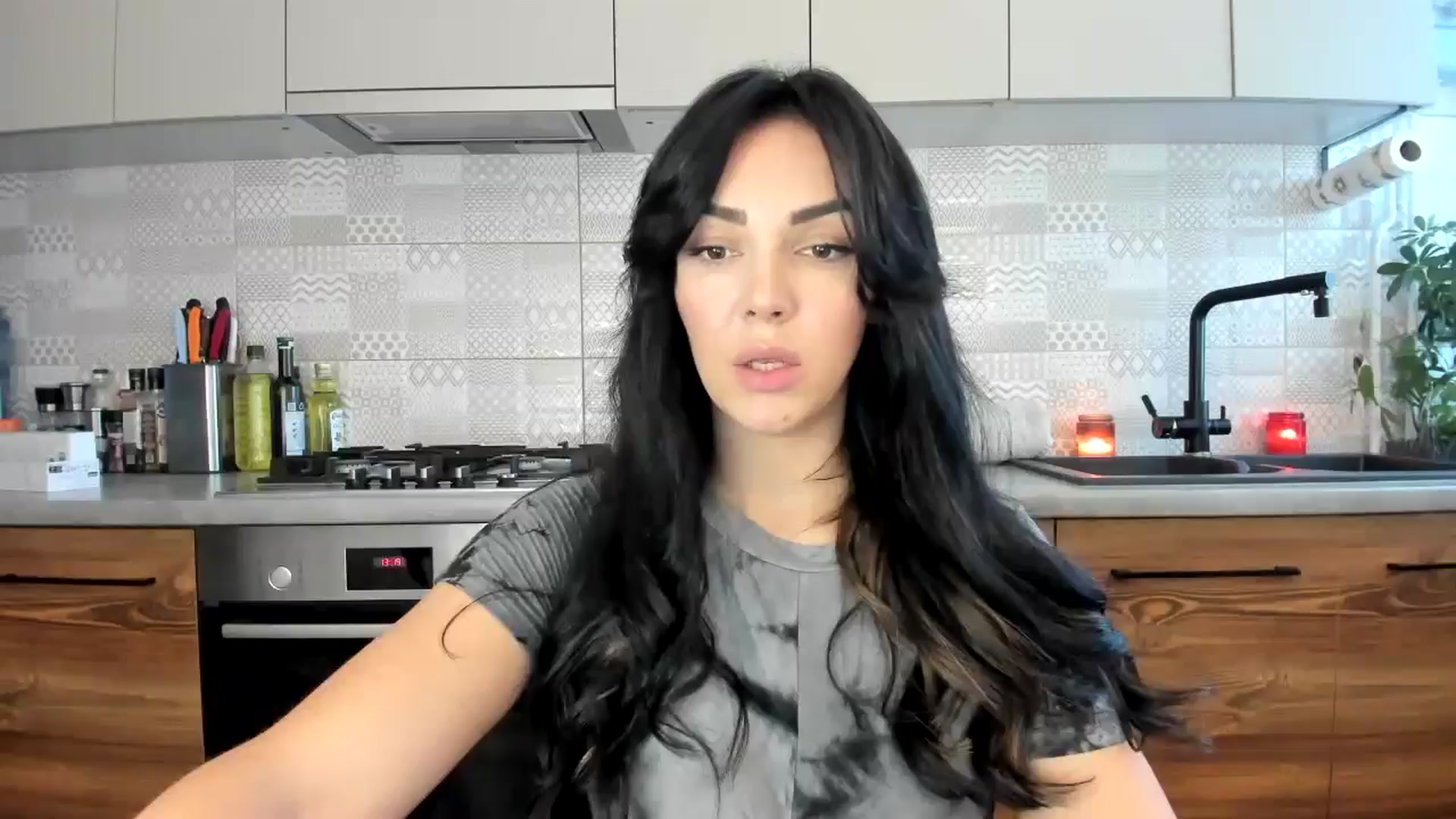 Gallery image thumbnail from MissNelly_'s myfreecams stream on, 10/20/2024, 10:58 image 1 of 20