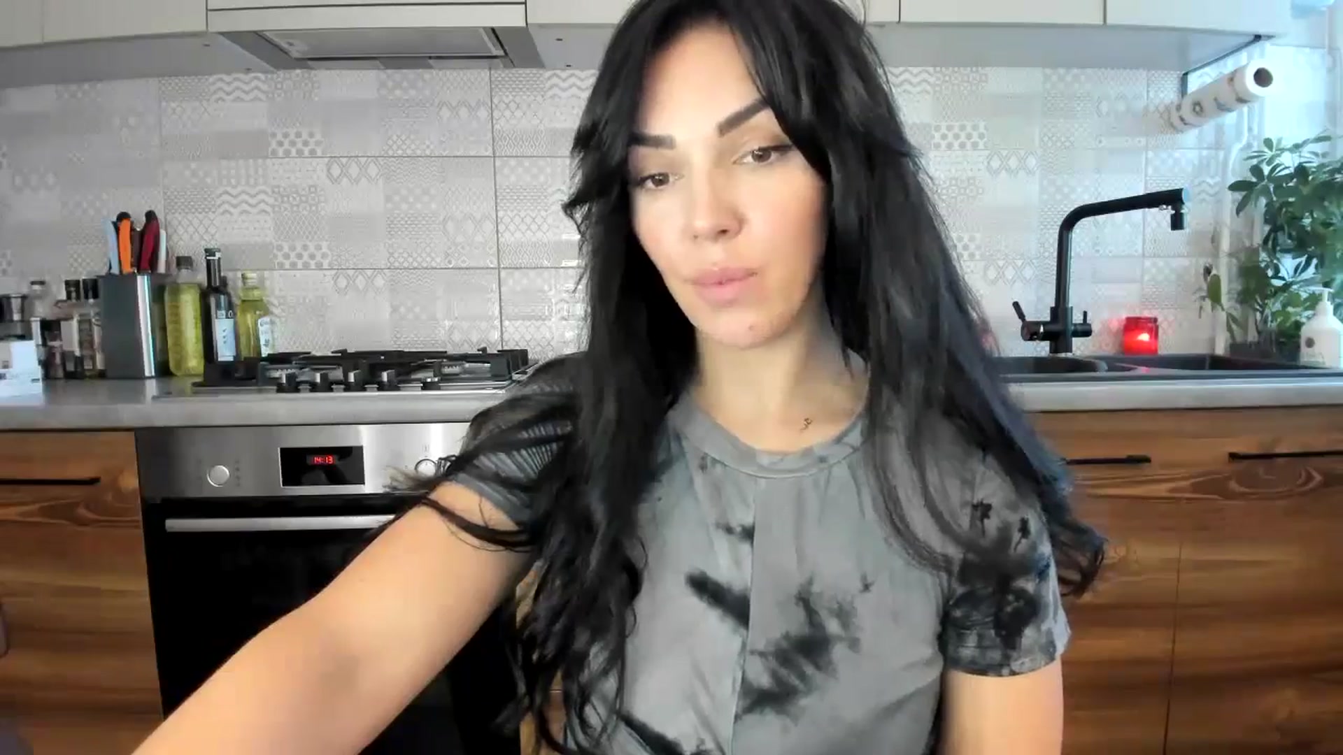 Gallery image thumbnail from MissNelly_'s myfreecams stream on, 10/20/2024, 11:30 image 12 of 20