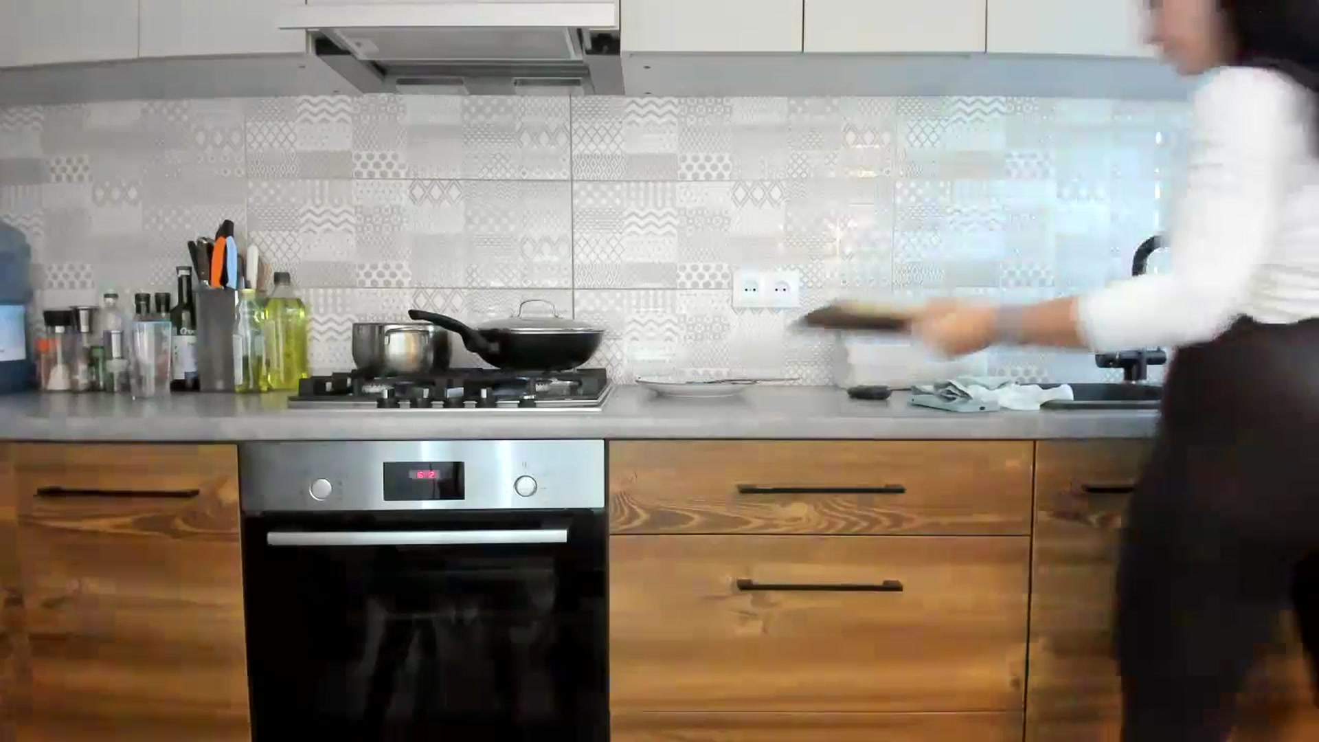 Gallery image thumbnail from MissNelly_'s myfreecams stream on, 10/23/2024, 13:32 image 16 of 20