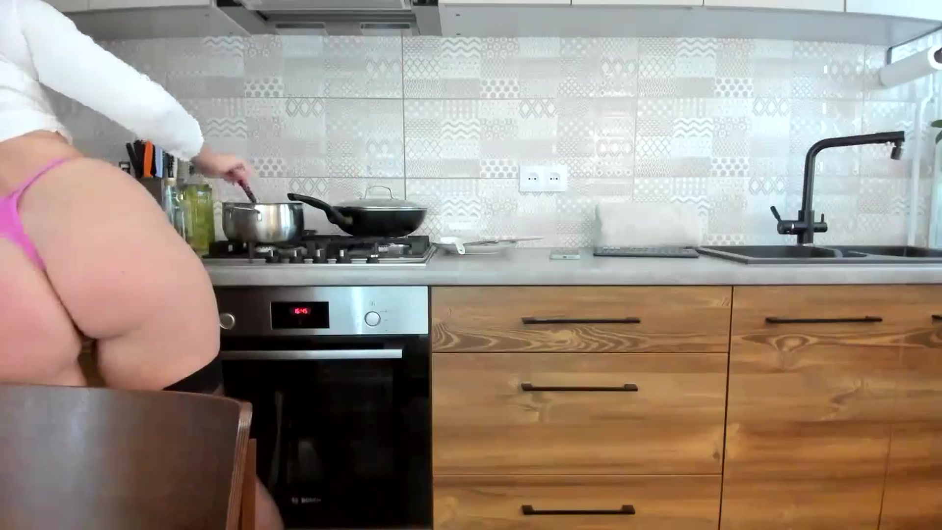 Gallery image thumbnail from MissNelly_'s myfreecams stream on, 10/23/2024, 13:48 image 19 of 20