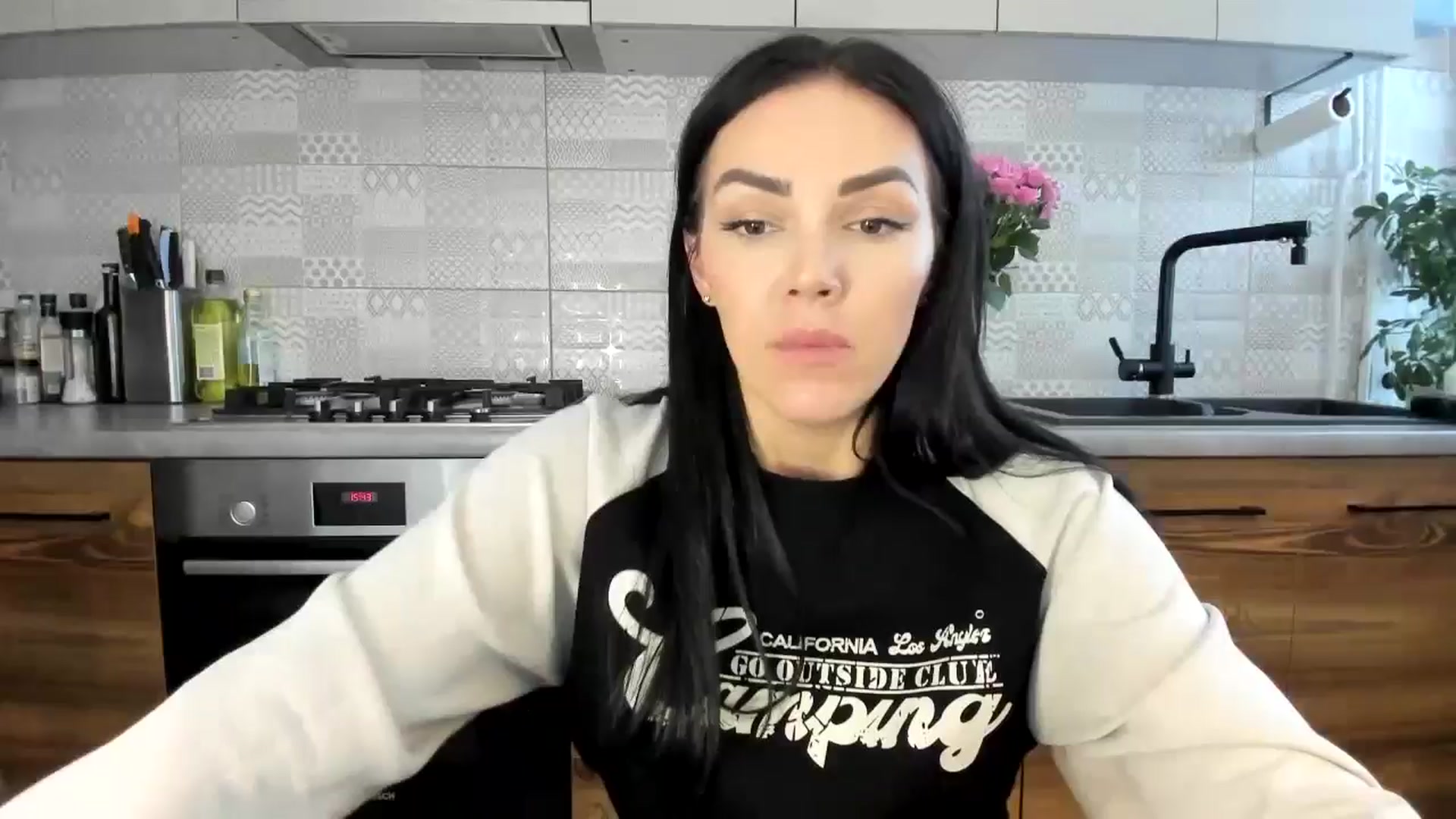 Gallery image thumbnail from MissNelly_'s myfreecams stream on, 10/27/2024, 13:00 image 1 of 20