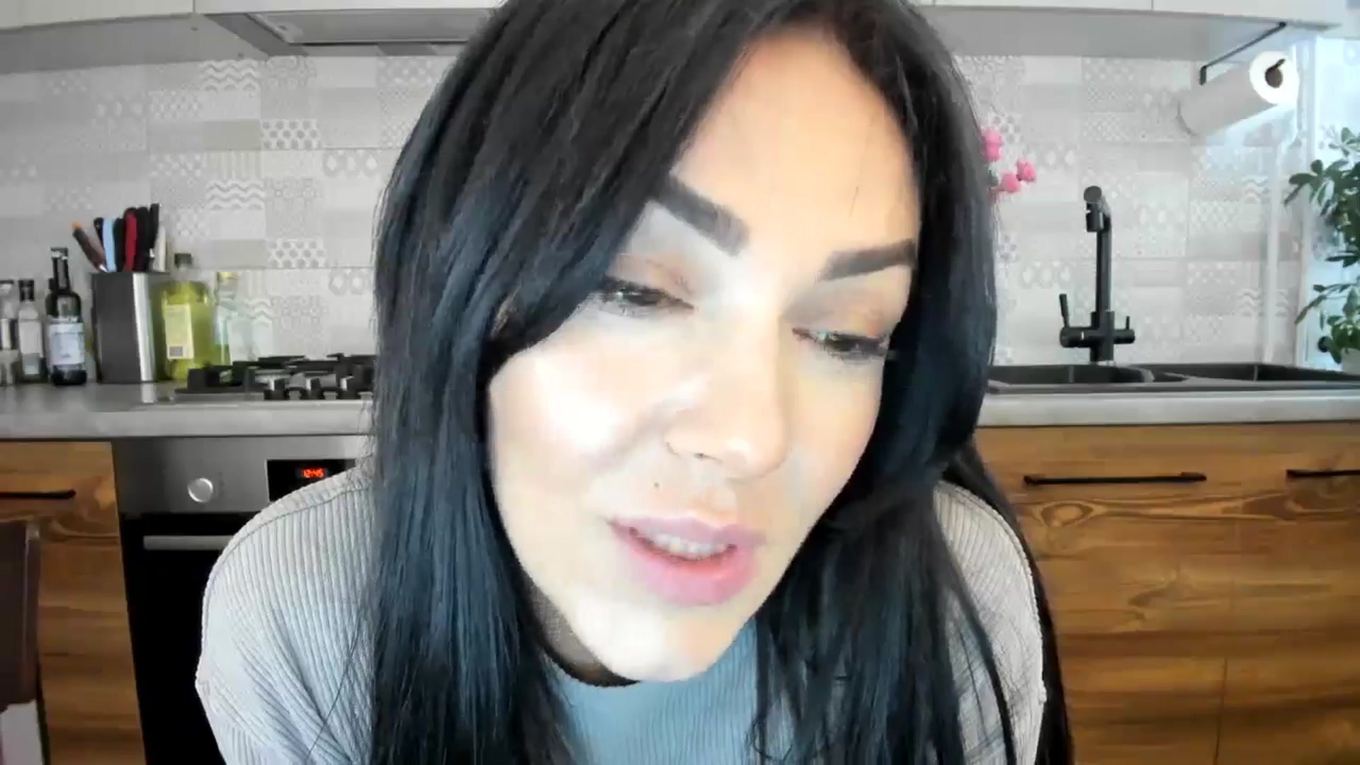 Gallery image thumbnail from MissNelly_'s myfreecams stream on, 10/29/2024, 11:38 image 5 of 20