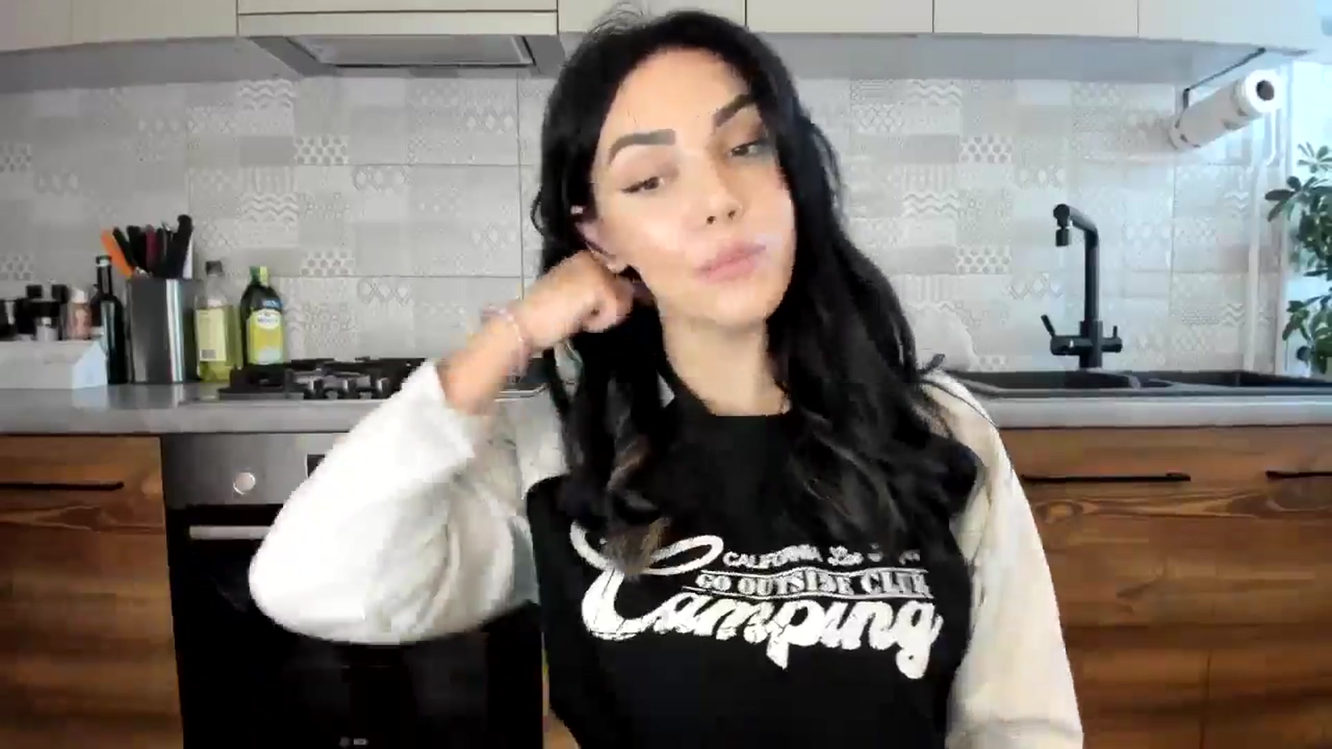 Gallery image thumbnail from MissNelly_'s myfreecams stream on, 11/07/2024, 12:41 image 4 of 20