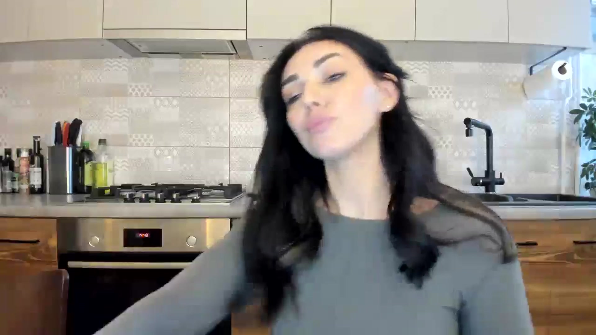 Gallery image thumbnail from MissNelly_'s myfreecams stream on, 11/10/2024, 13:44 image 14 of 20