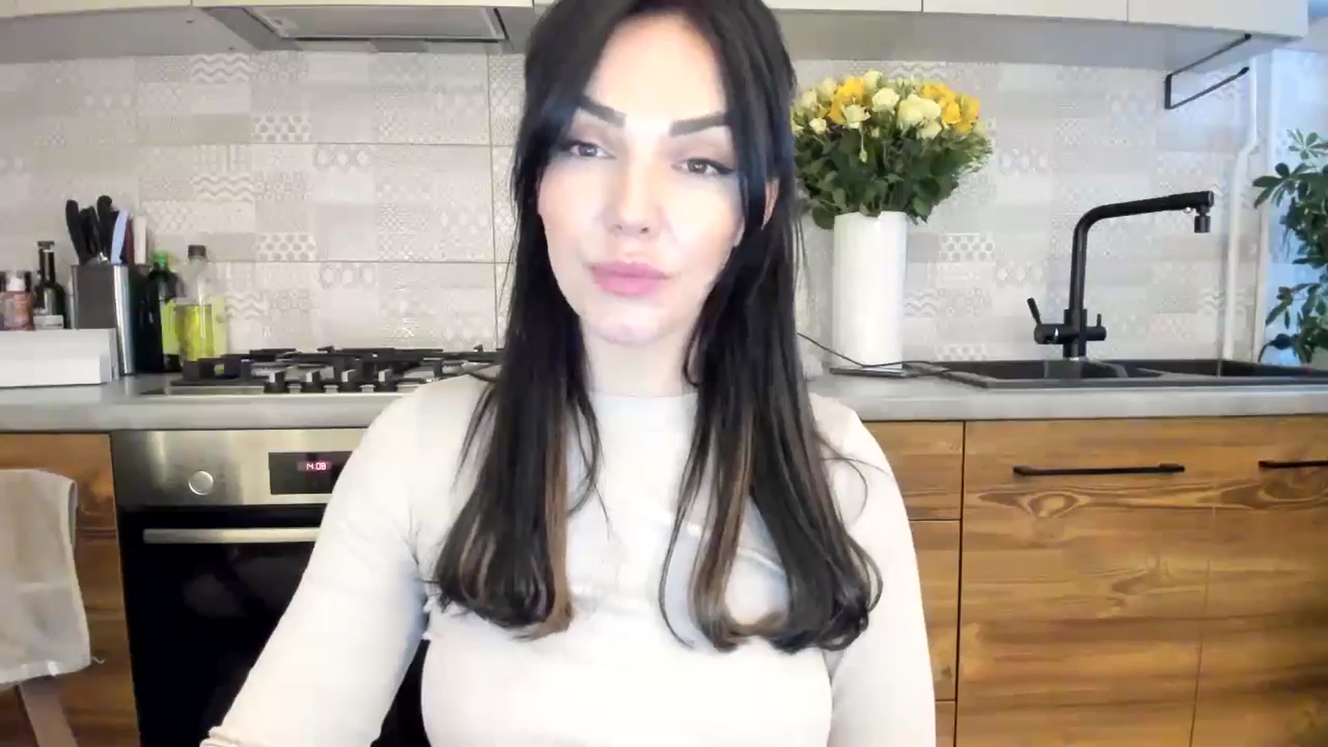 Gallery image thumbnail from MissNelly_'s myfreecams stream on, 11/12/2024, 12:36 image 6 of 20