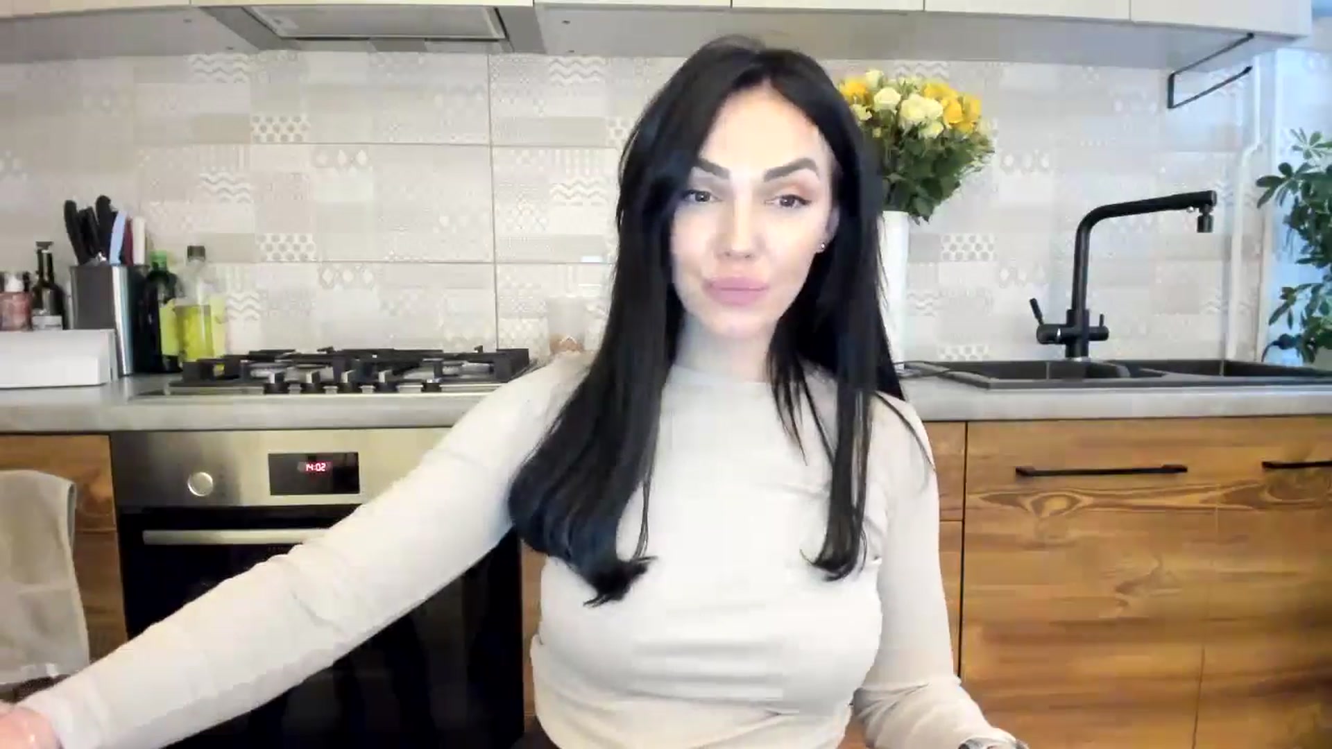 Gallery image thumbnail from MissNelly_'s myfreecams stream on, 11/12/2024, 12:36 image 3 of 20