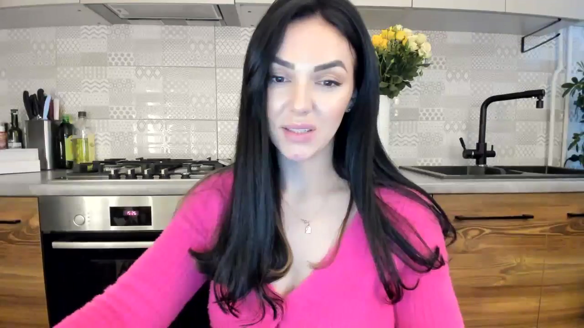 Gallery image thumbnail from MissNelly_'s myfreecams stream on, 11/12/2024, 14:26 image 9 of 20