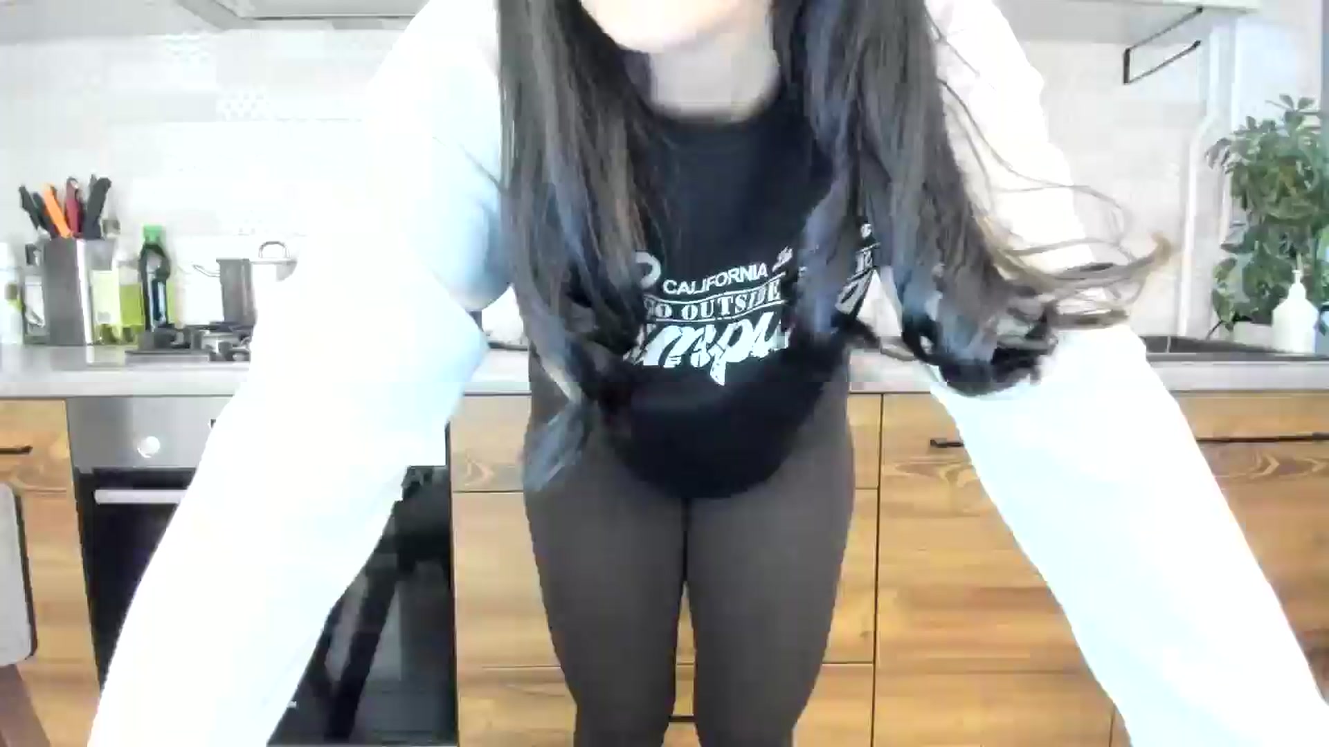 Gallery image thumbnail from MissNelly_'s myfreecams stream on, 11/20/2024, 11:43 image 16 of 20