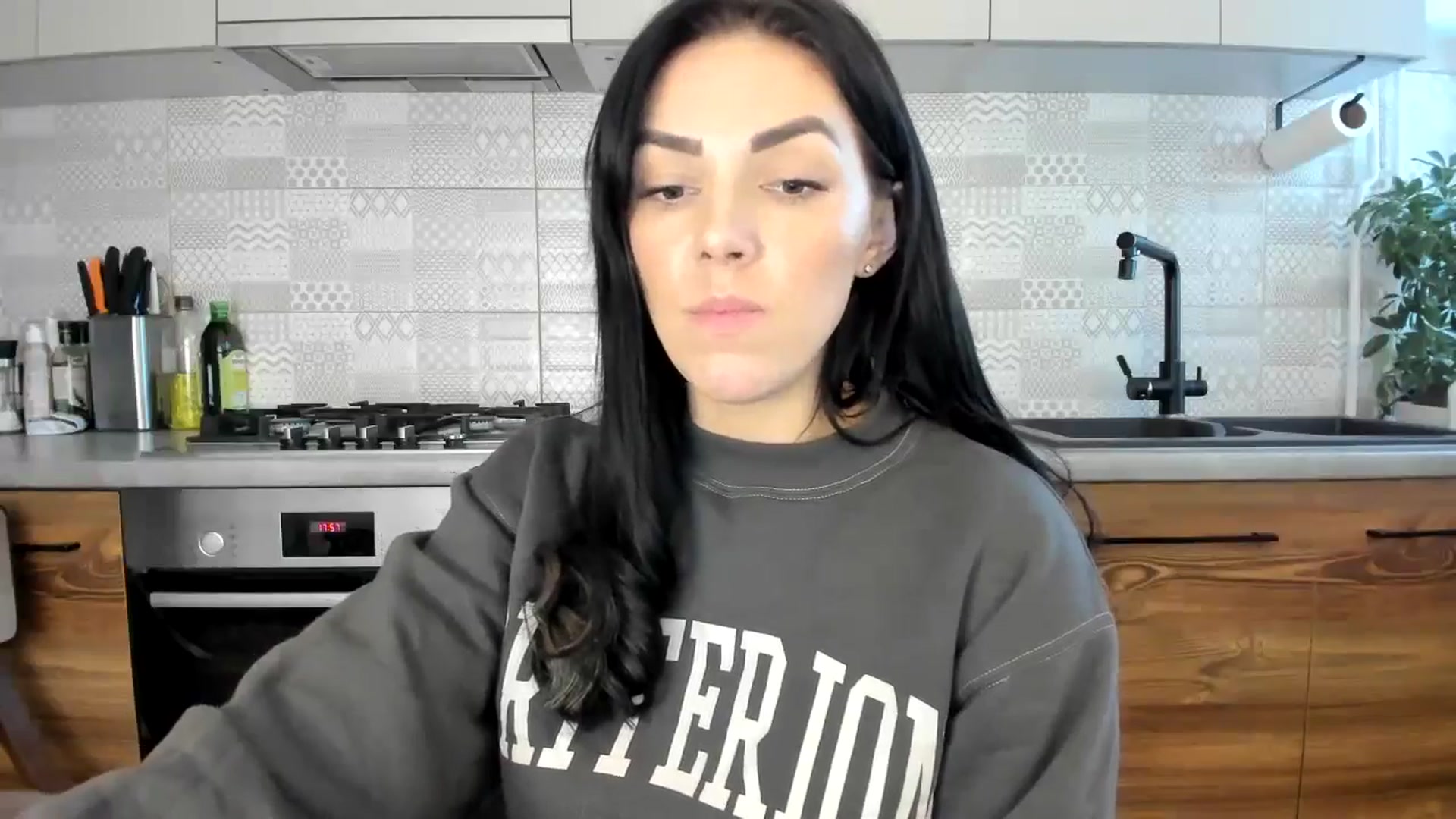 Gallery image thumbnail from MissNelly_'s myfreecams stream on, 11/26/2024, 14:23 image 10 of 20