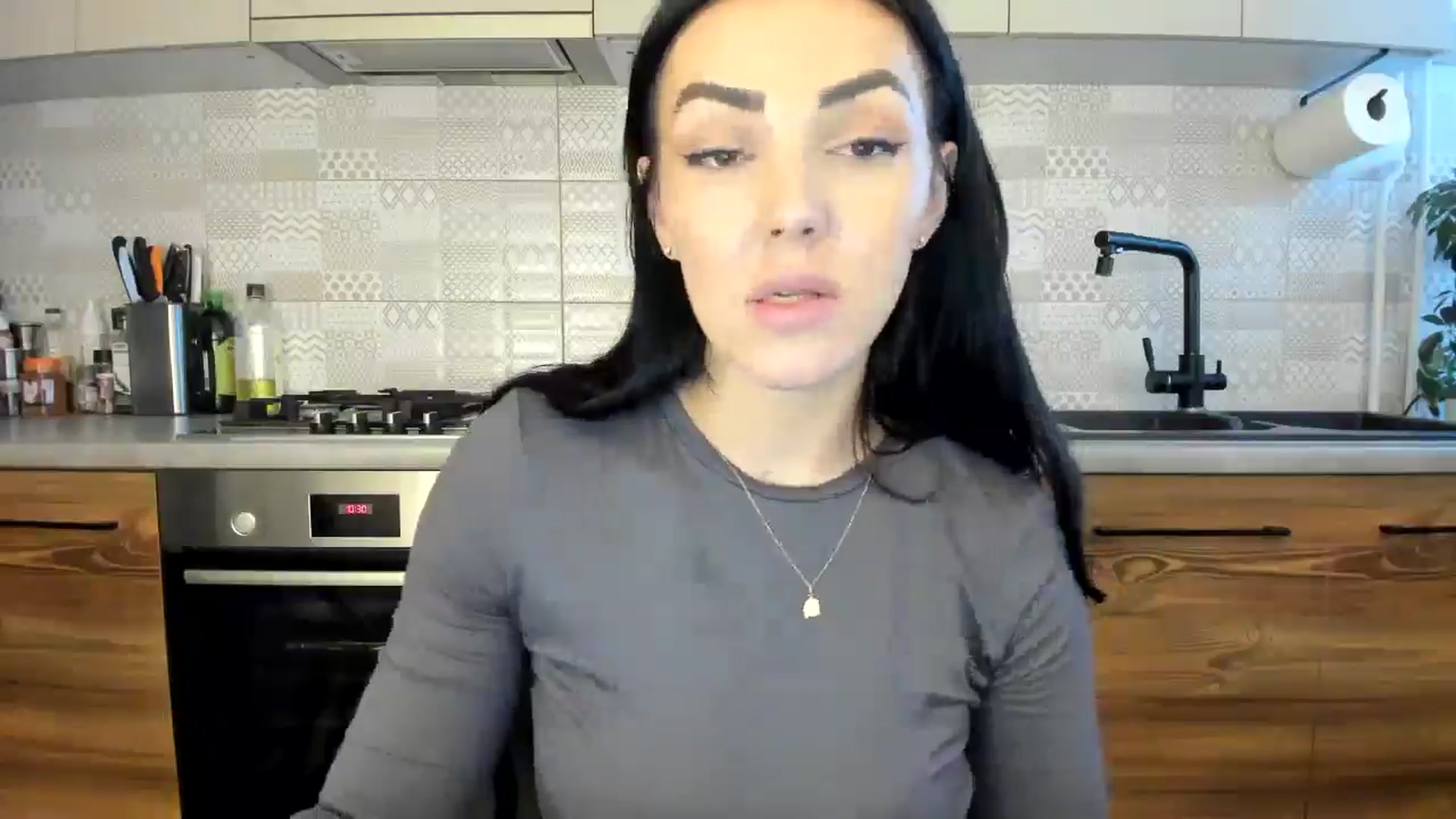 Gallery image thumbnail from MissNelly_'s myfreecams stream on, 12/15/2024, 13:31 image 20 of 20
