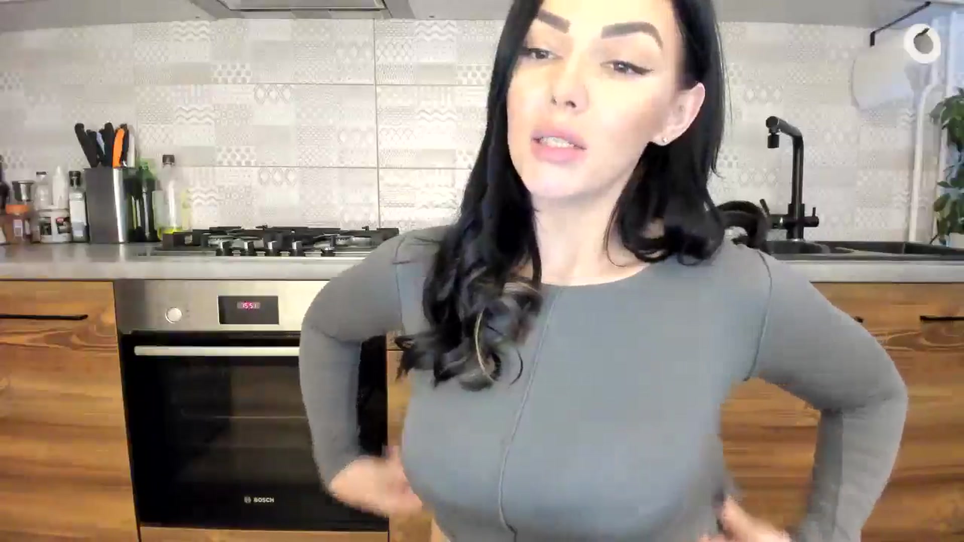Gallery image thumbnail from MissNelly_'s myfreecams stream on, 12/29/2024, 14:52 image 15 of 20