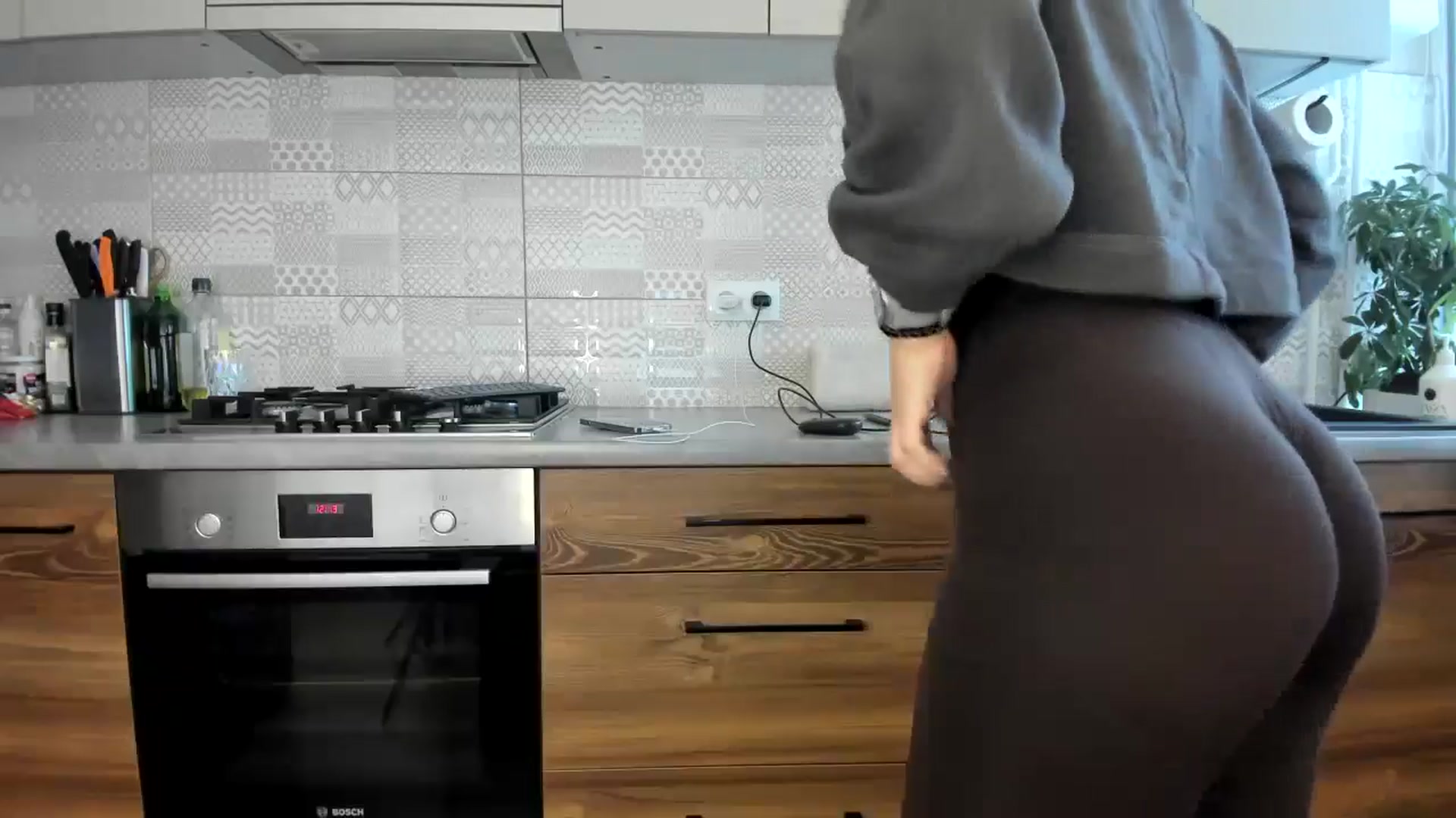 Gallery image thumbnail from MissNelly_'s myfreecams stream on, 12/30/2024, 10:25 image 3 of 20
