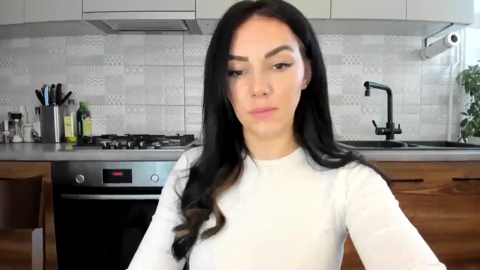 Gallery image thumbnail from MissNelly_'s myfreecams stream on, 01/07/2025, 11:19 image 3 of 20