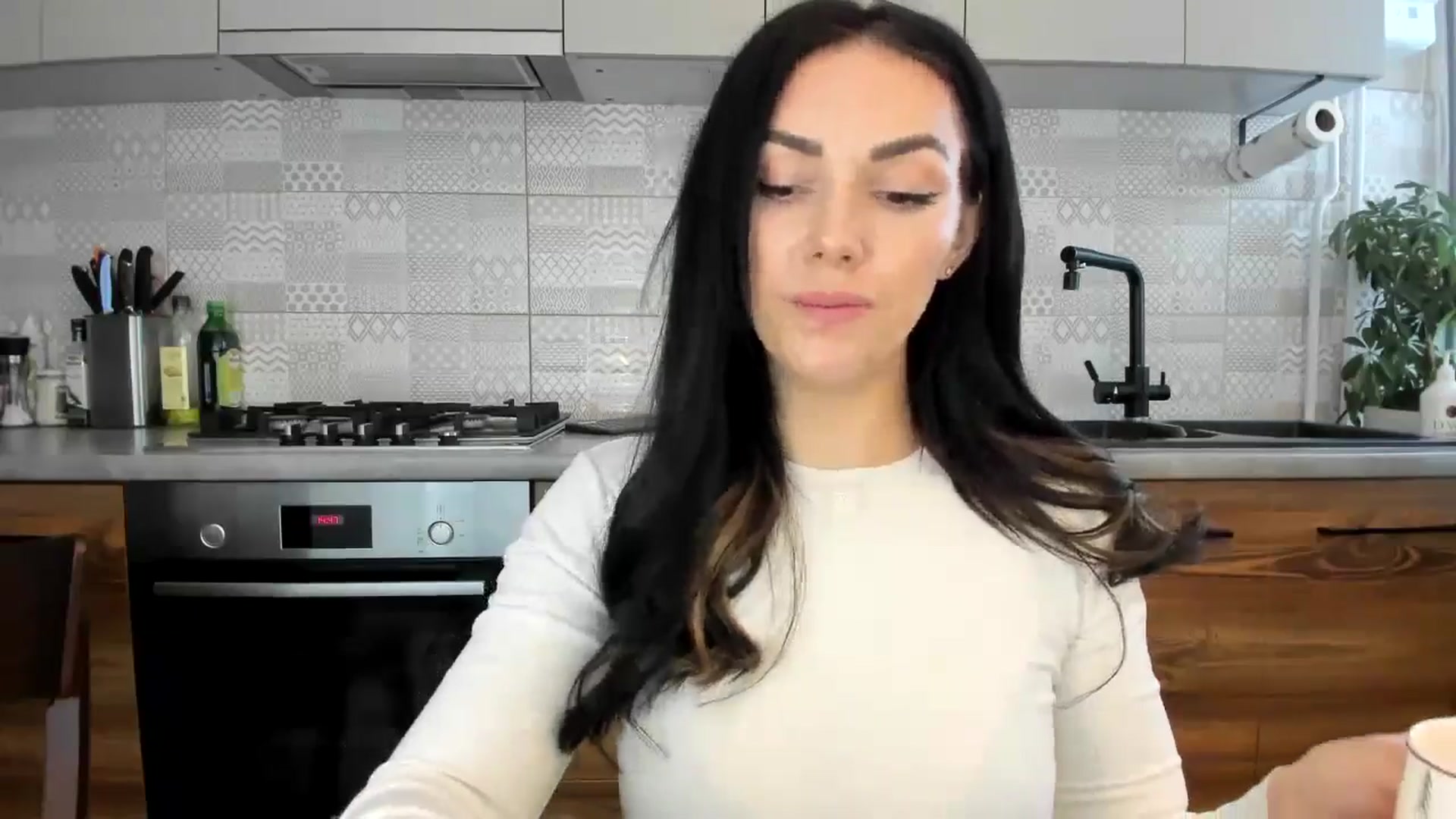 Gallery image thumbnail from MissNelly_'s myfreecams stream on, 01/07/2025, 13:55 image 12 of 20