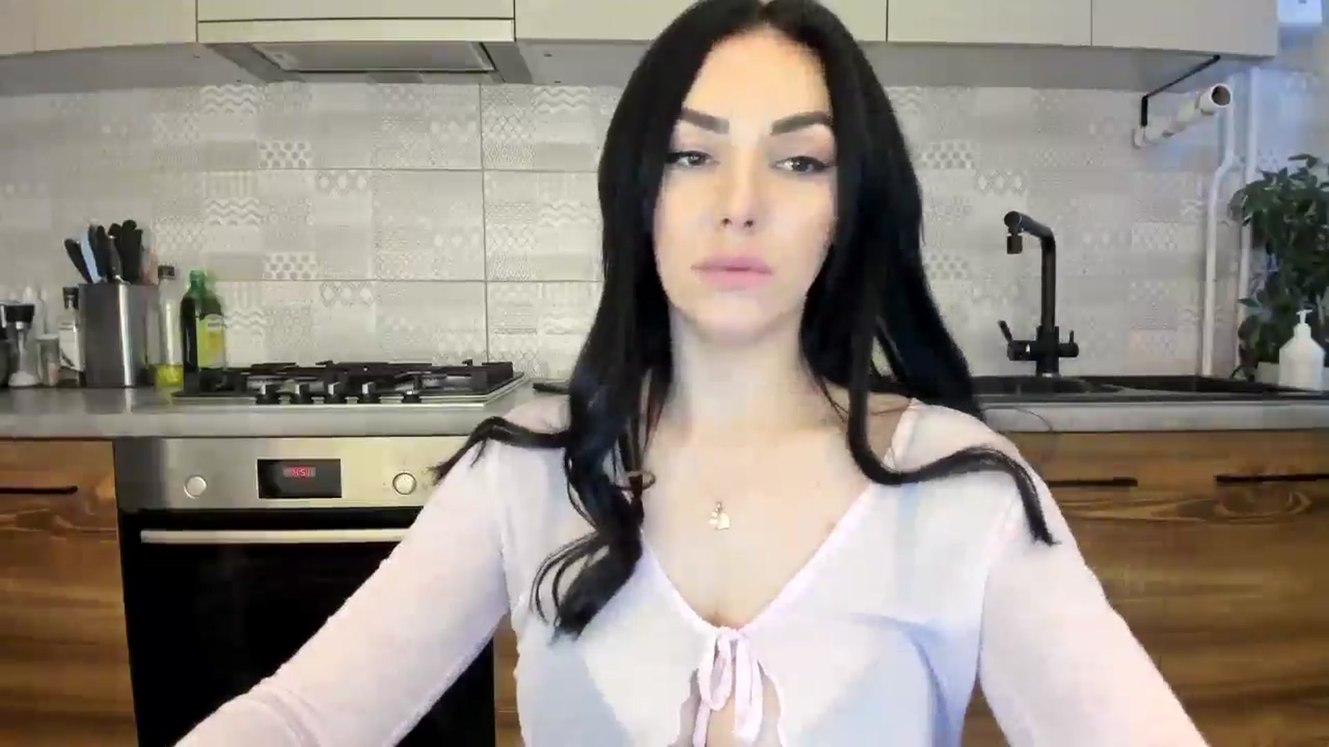 Gallery image thumbnail from MissNelly_'s myfreecams stream on, 01/08/2025, 12:56 image 19 of 20