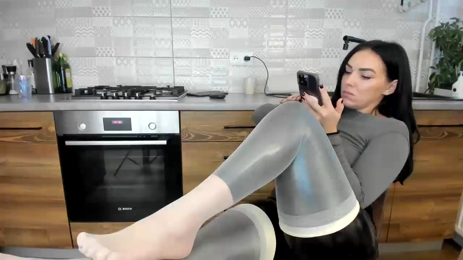 Gallery image thumbnail from MissNelly_'s myfreecams stream on, 01/09/2025, 13:10 image 6 of 20